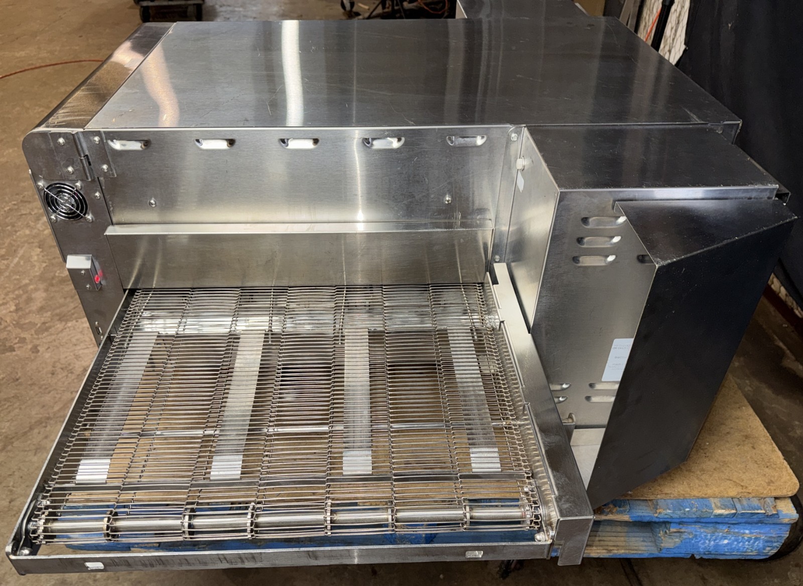 Ovention S2000 Single Stack Shuttle Pizza Conveyor Oven** Video Demo**