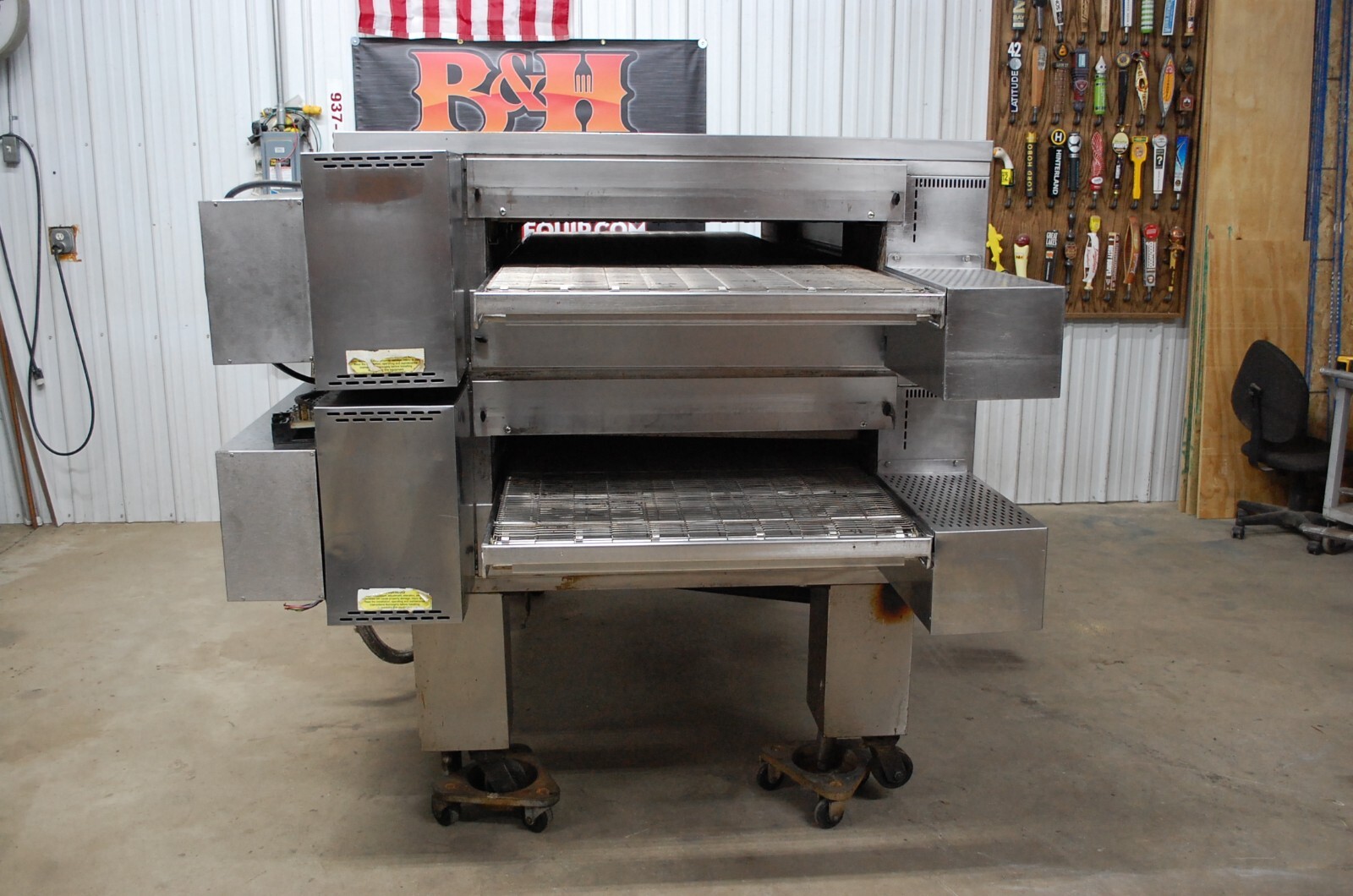 Middleby Marshall PS570G Natural Gas Double Stack Deck 32″ Conveyor Pizza Oven