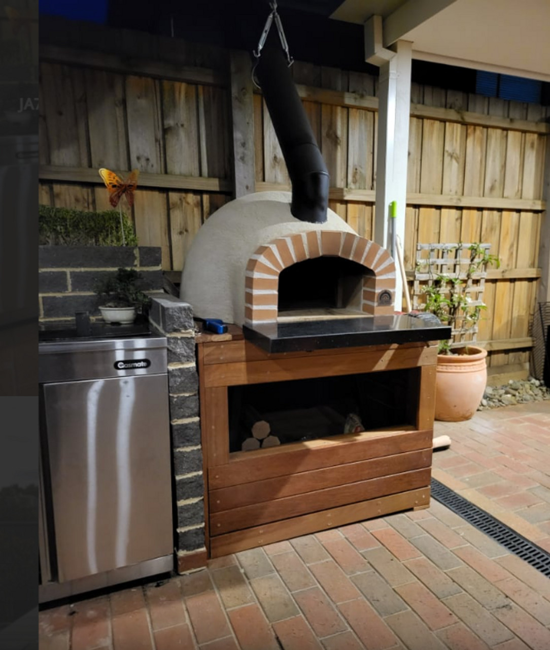 Vera Pizza Ovens Autentico OP50 – Black Front, Stainless Trim- Wood Fired Pizza