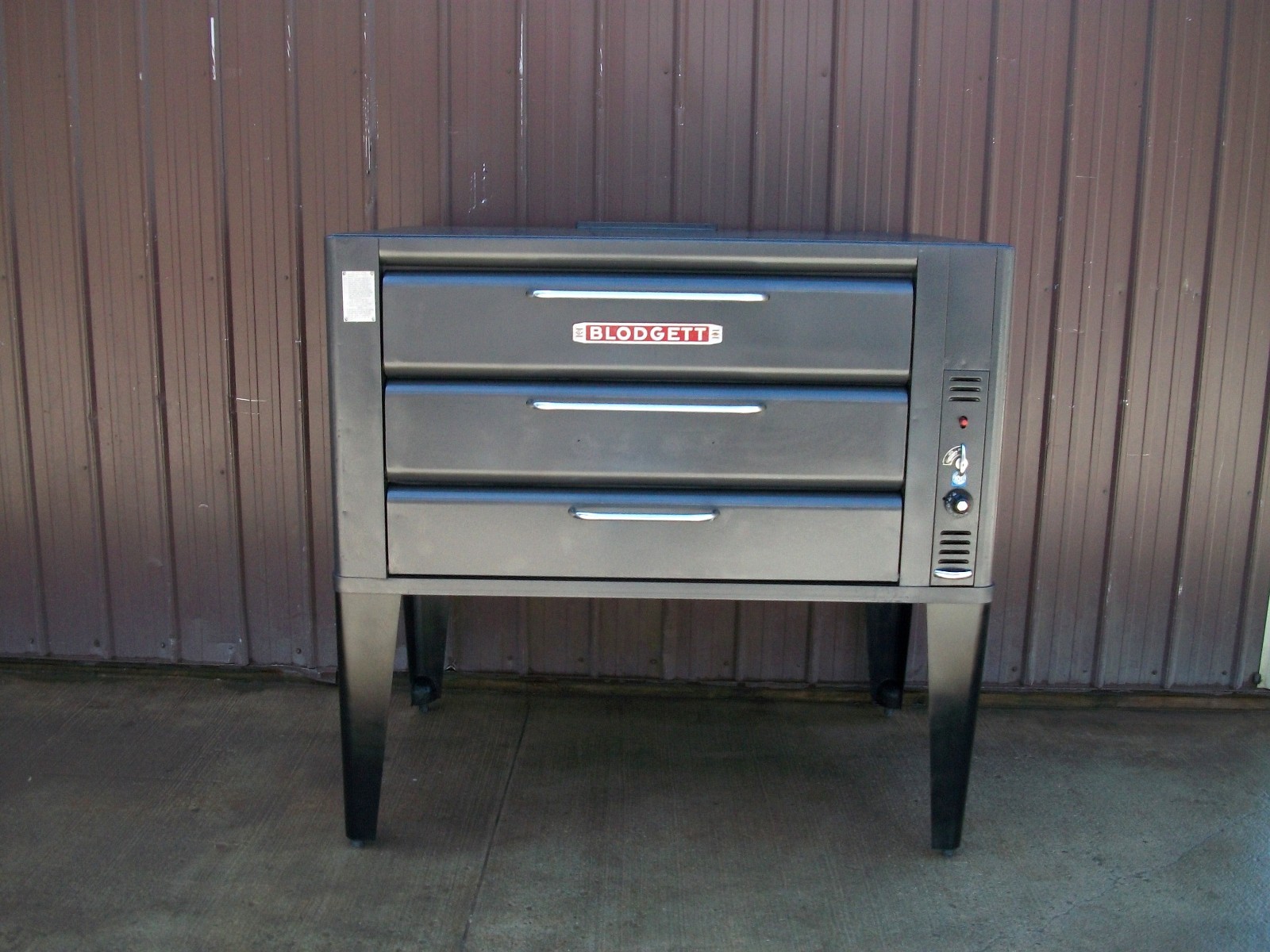 BLODGETT COMMERCIAL PIZZA OVEN 981 NATURAL DECK GAS DOUBLE NEW STONES BAKE