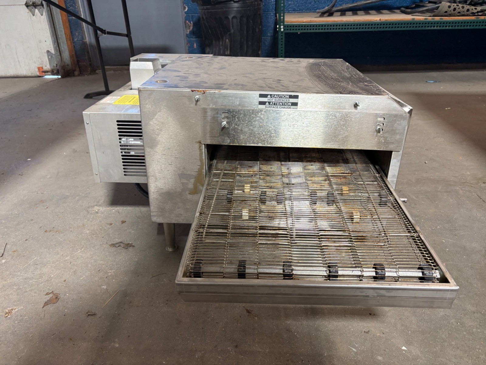 2020 Lincoln 50″ Electric Countertop Ventless Conveyor Oven V2500/1346