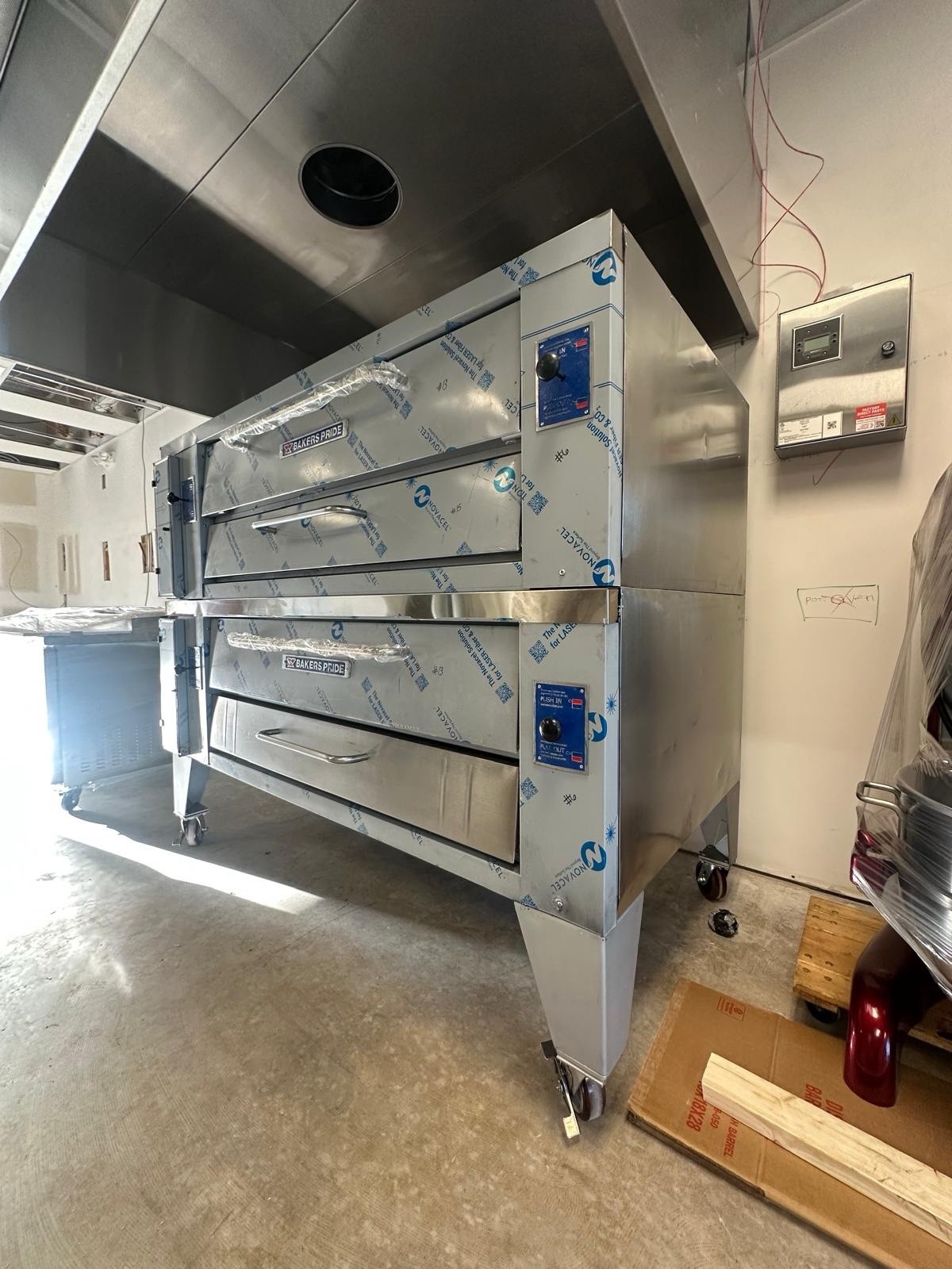 Baker’s Pride Y600 Double Deck Pizza Oven Refurbished