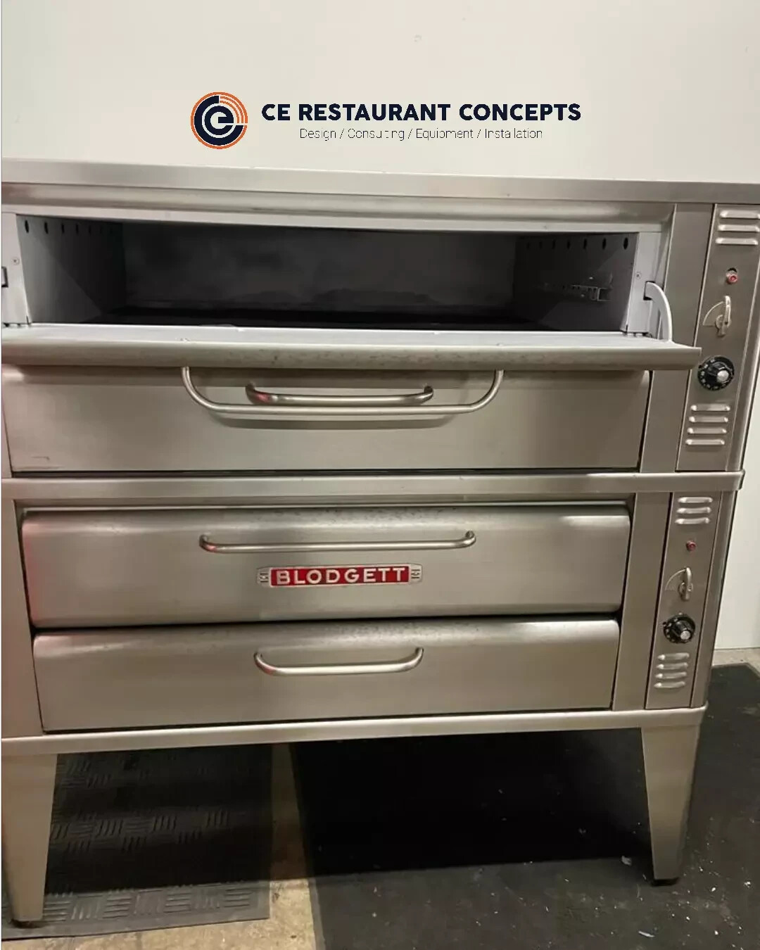 Blodgett 961 Pizza oven double deck- Natural or Propane Gas-Refurbished