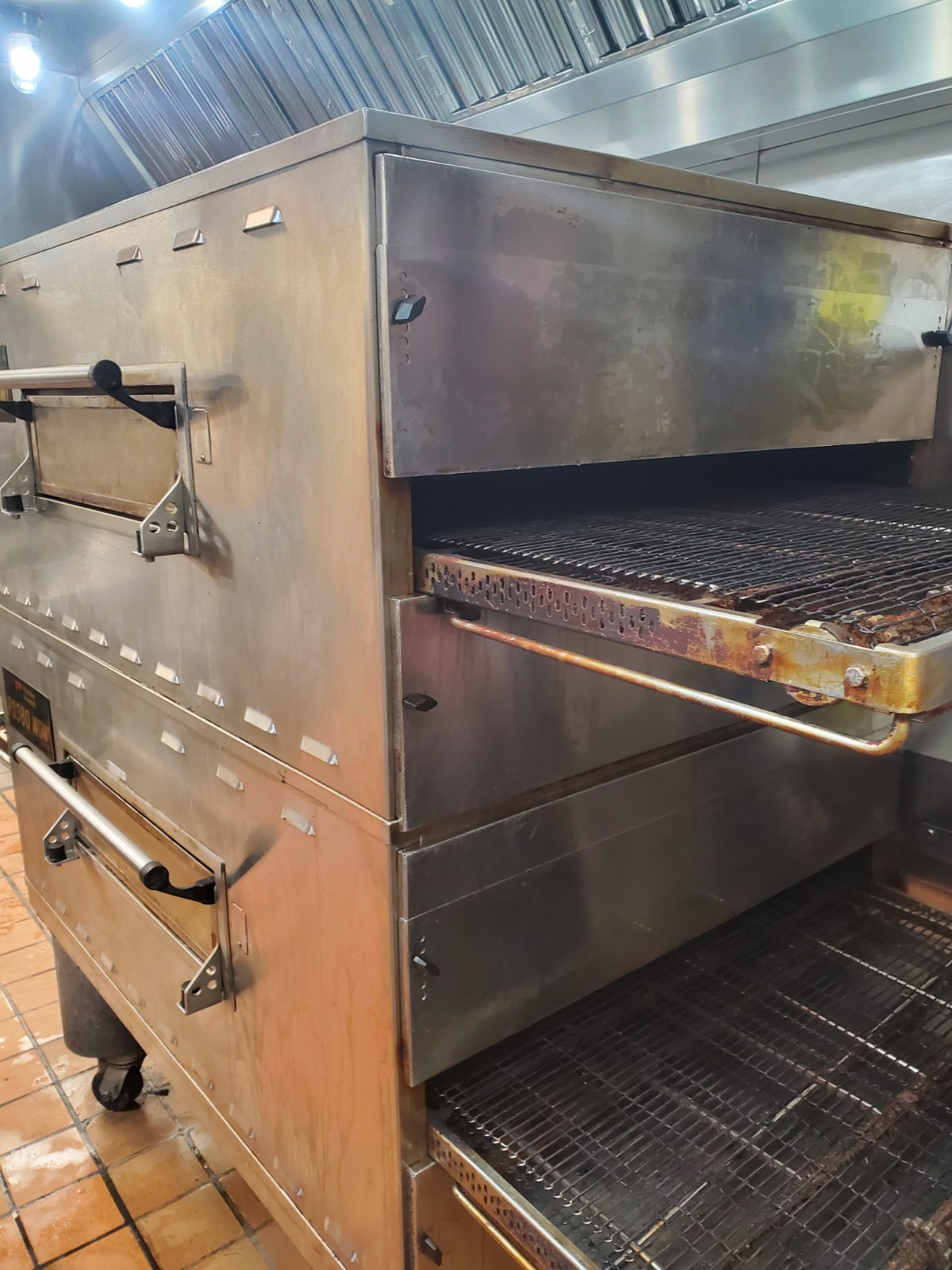 Middleby Marshall PS360 Doublestack Gas Pizza Oven Conveyor Belt