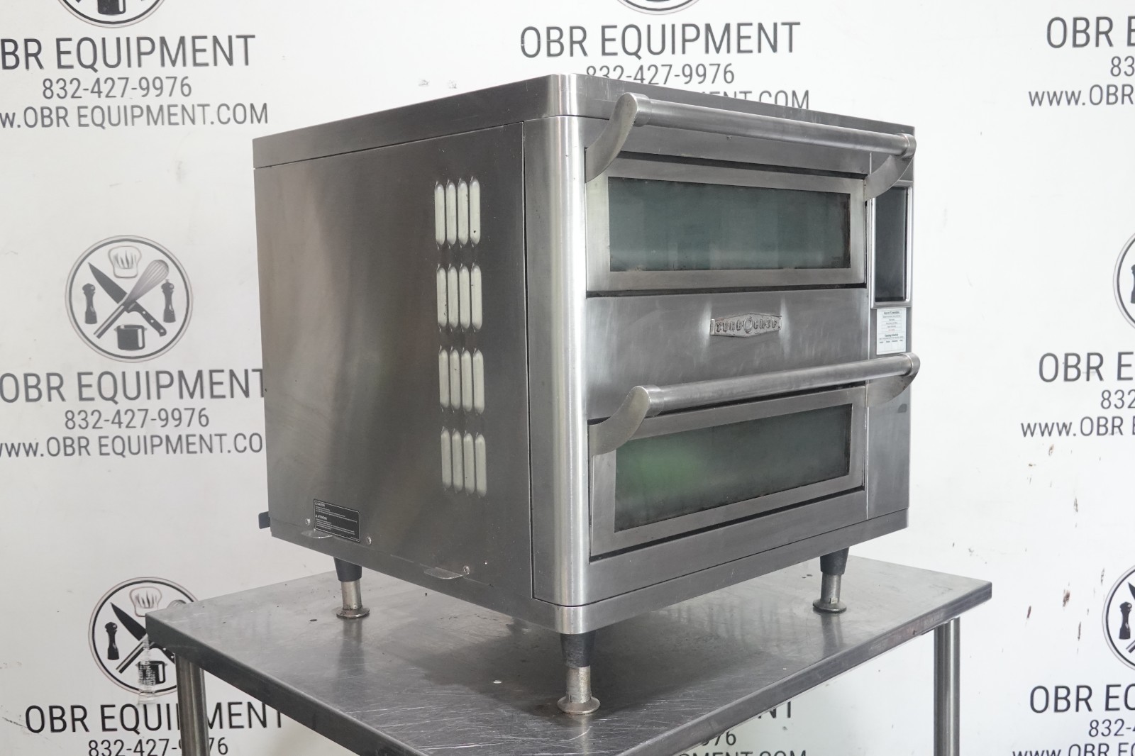 2019 TURBOCHEF DOUBLE BATCH ELECTRIC COUNTERTOP OVEN MODEL HHD
