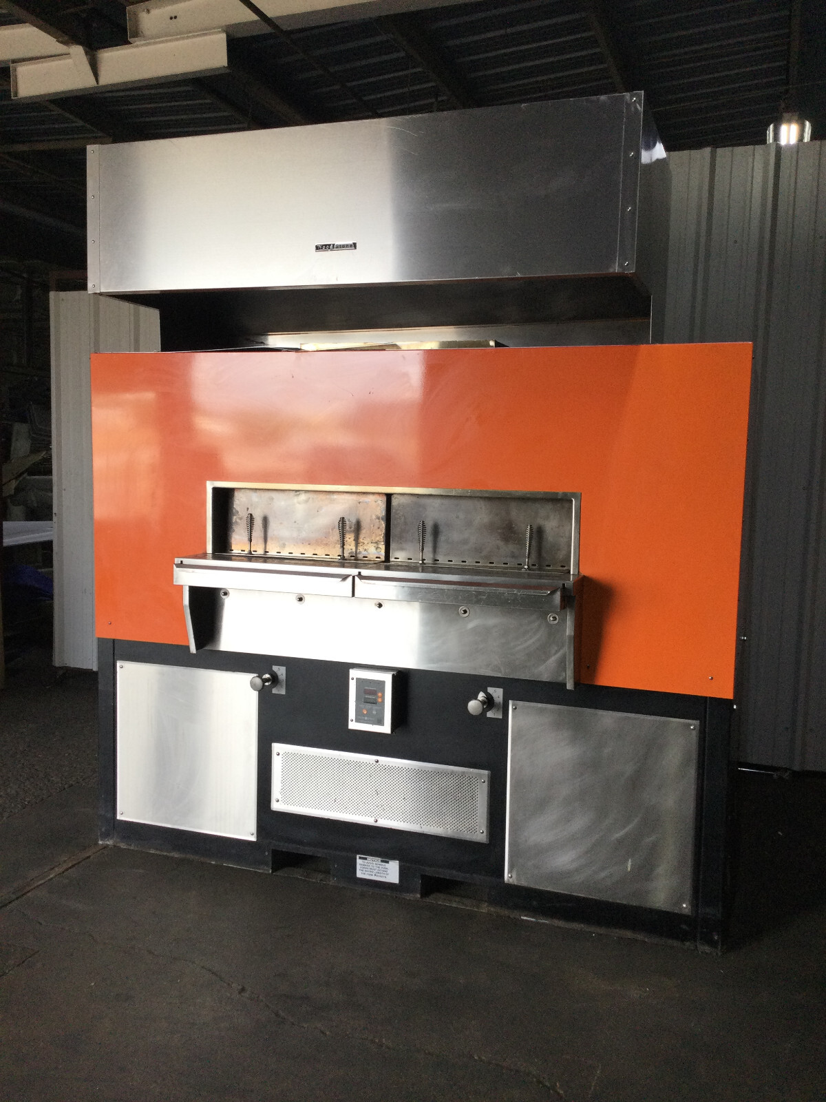 Wood Stone WS-FD-9660-RFG-LR-IR-DF-NG Gas Fire Deck Pizza Oven Hood Year 2022