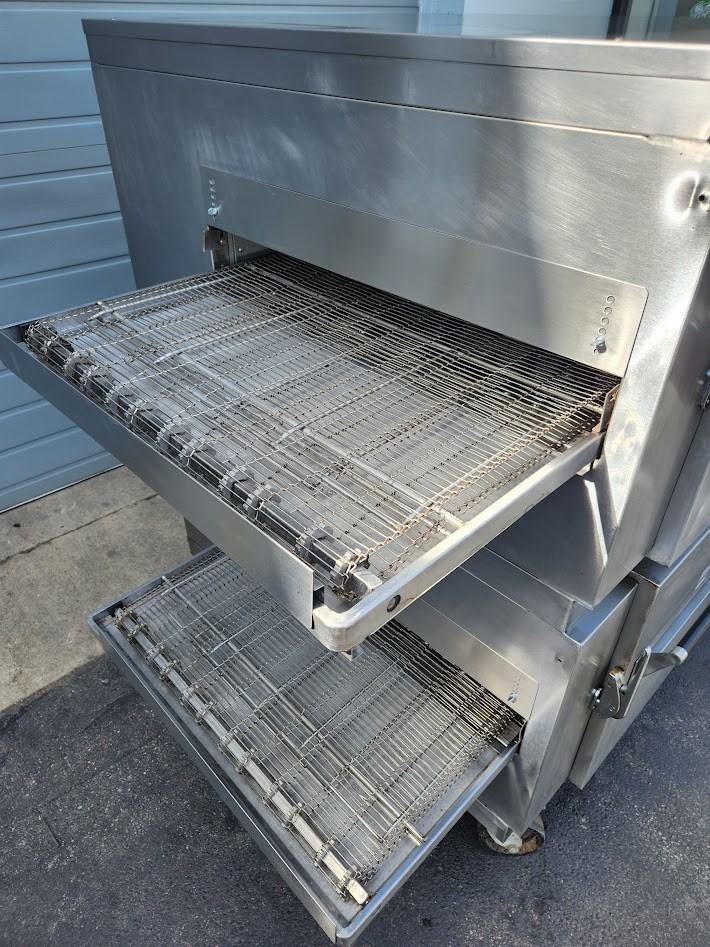 Lincoln Impinger 1450 Double Deck Gas Fired Conveyor Pizza Oven 32″