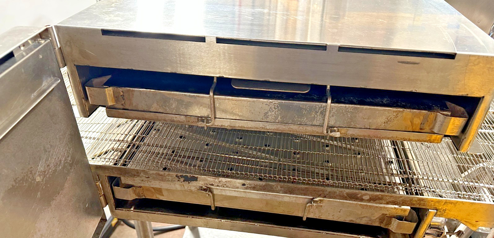 TurboChef HHC2020 48″ Electric Countertop Conveyor Oven – 208v/3ph 2022