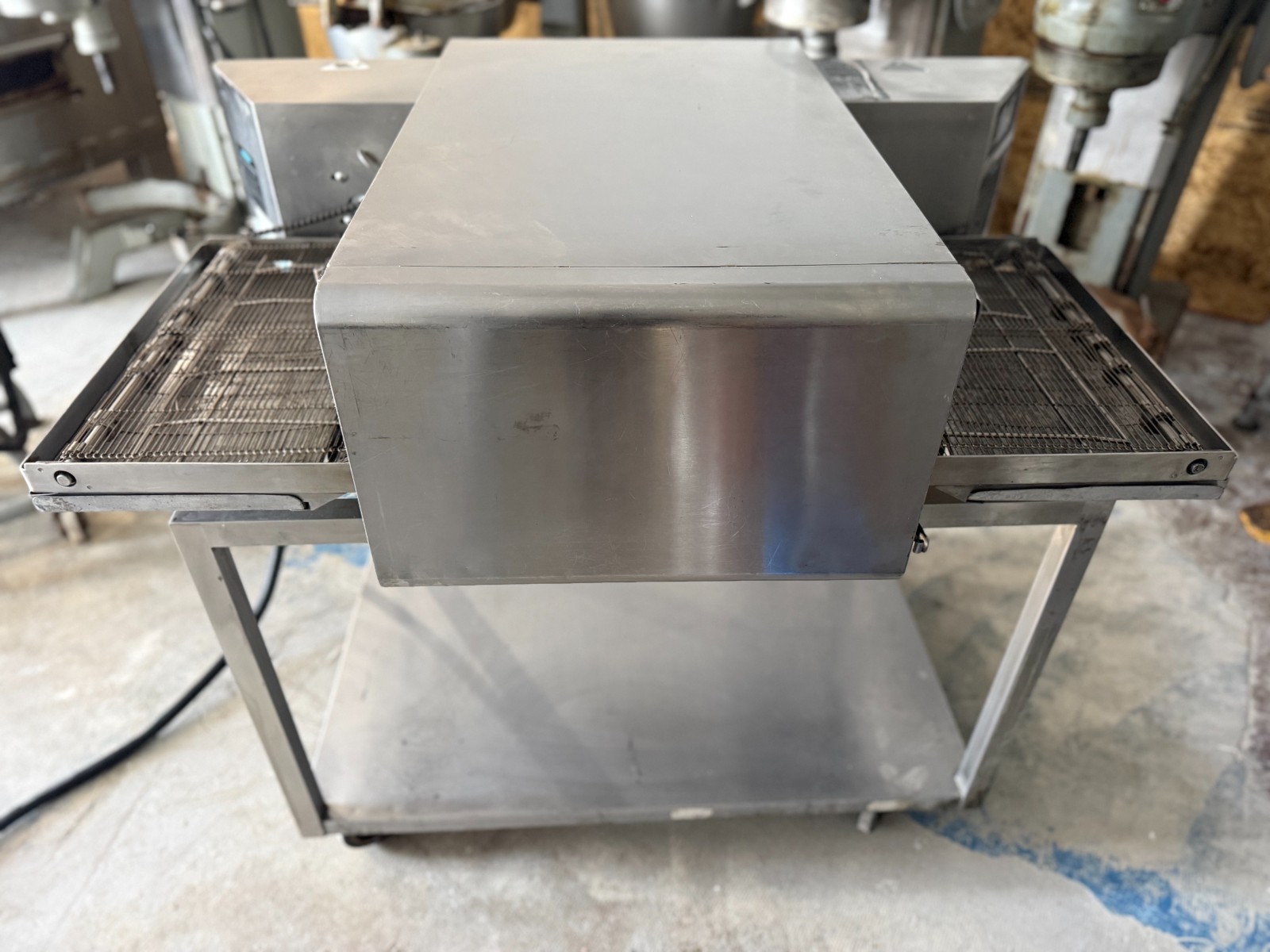 TurboChef HHC2020 48″ Electric Countertop Conveyor Oven, Split 10″ Belts,3 Phase