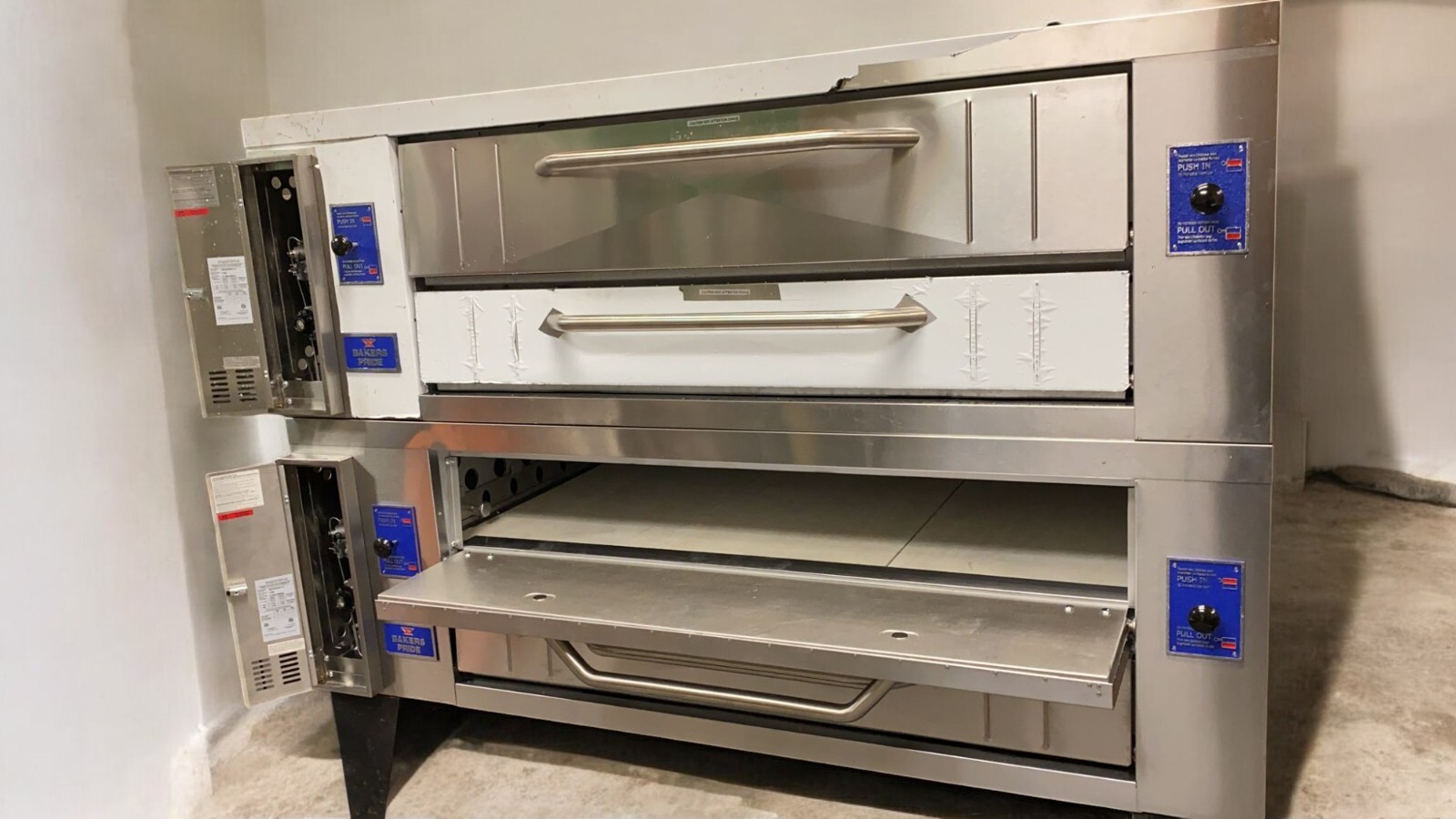 Baker’s Pride Y600 Double Deck Pizza Oven Refurbished