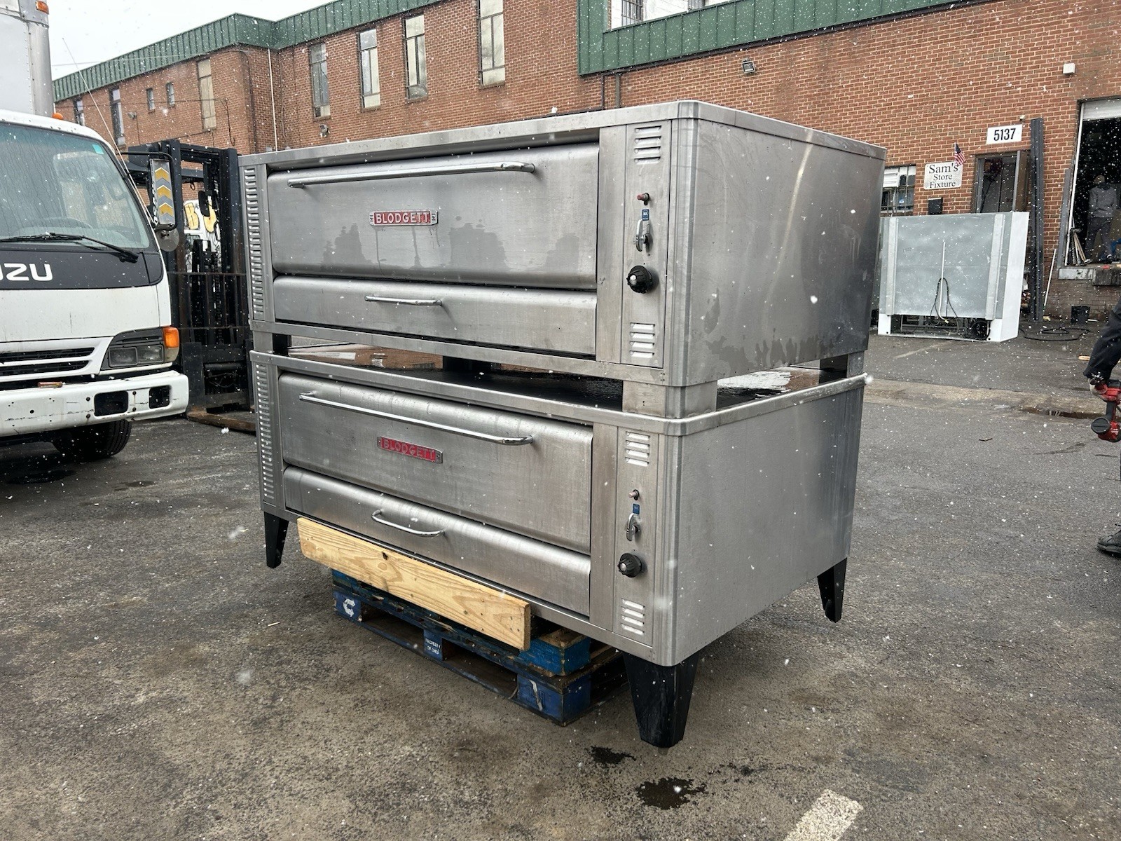 Blodgett 1060 Heavy Duty Single/Double Deck Pizza Oven Fully Functional