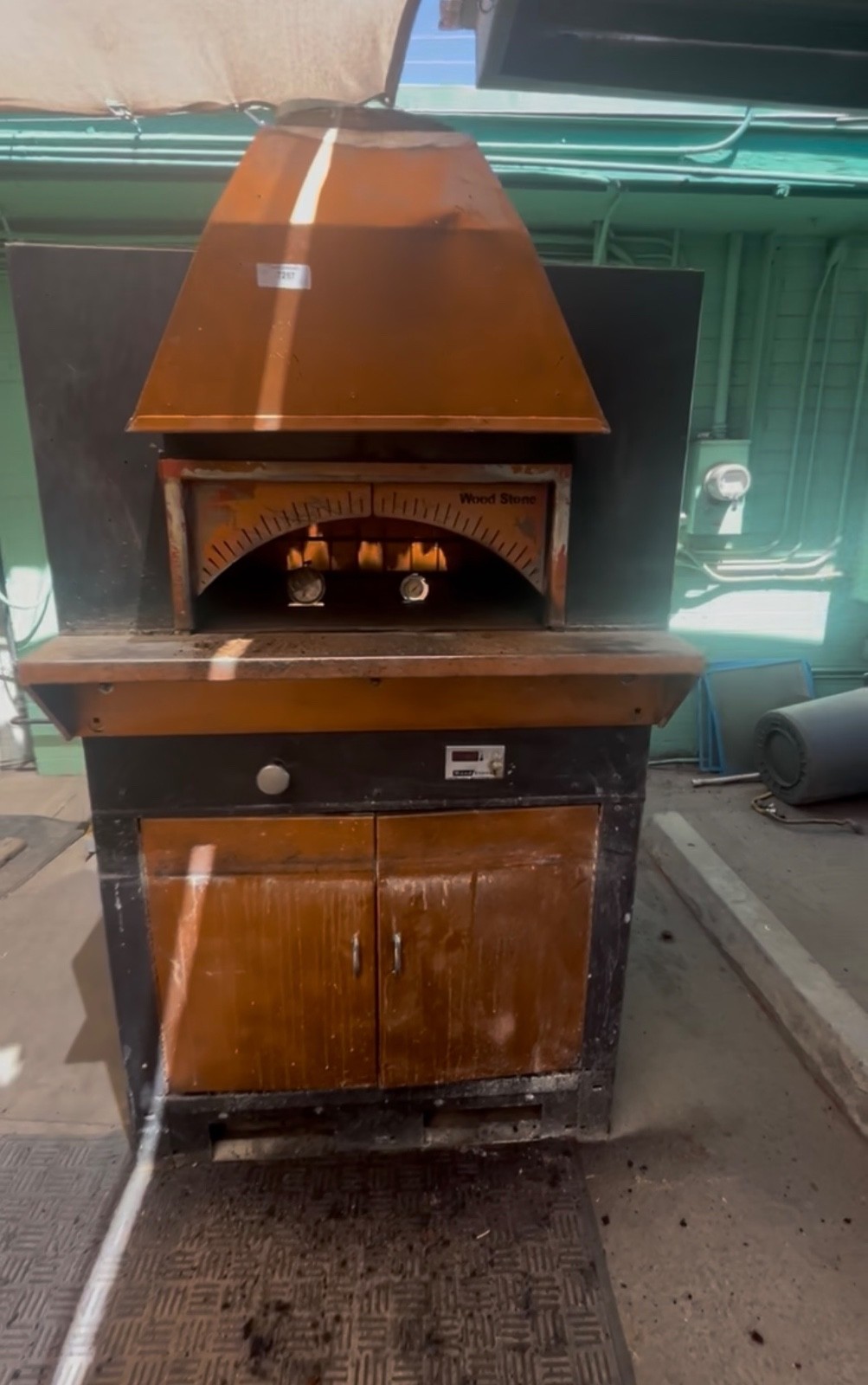 Woodstone WS-BL-4343-RFG-NG 2021 Pizza Oven Natural Gas