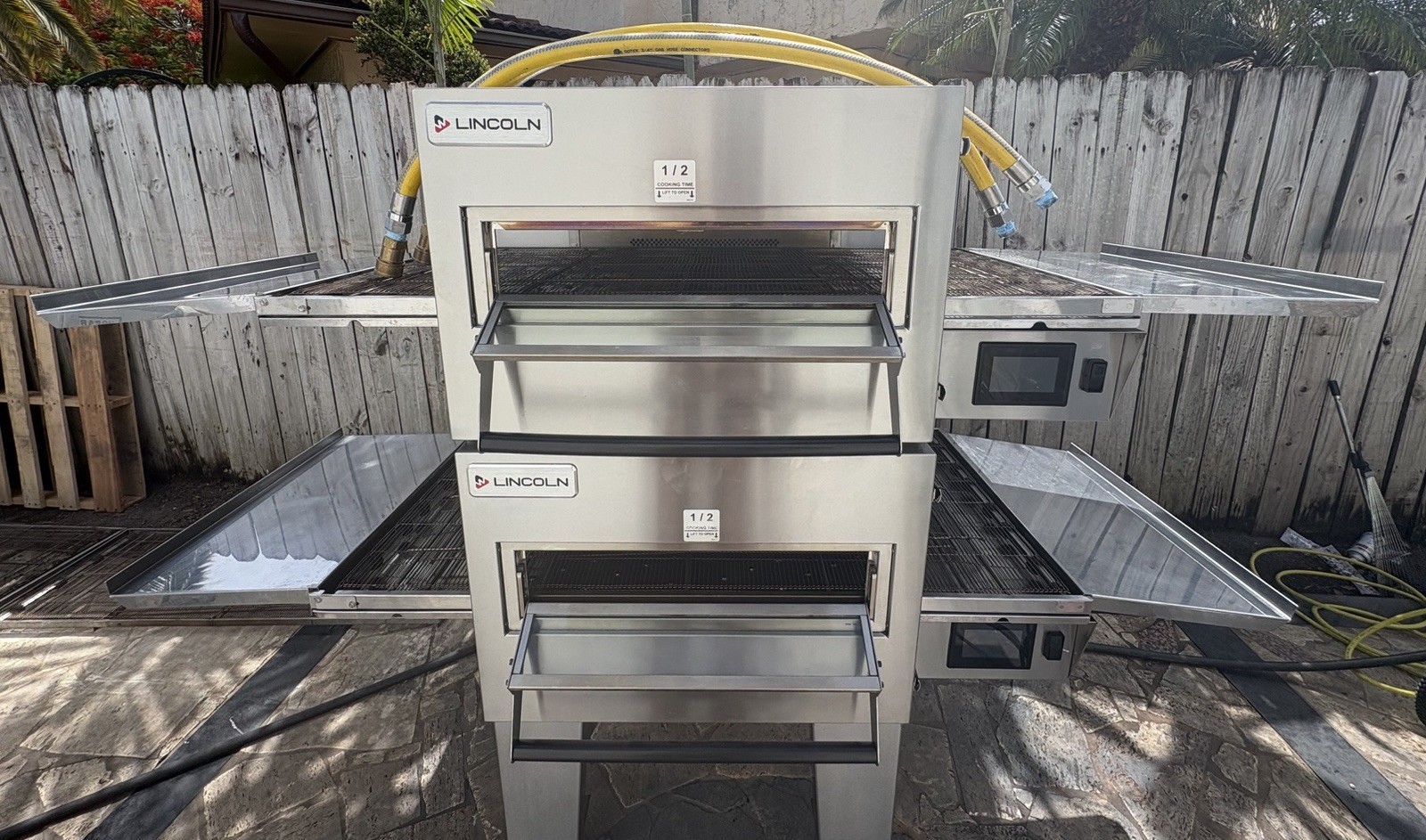 2024 Lincoln 2424 Conveyor Pizza Oven, Natural Gas