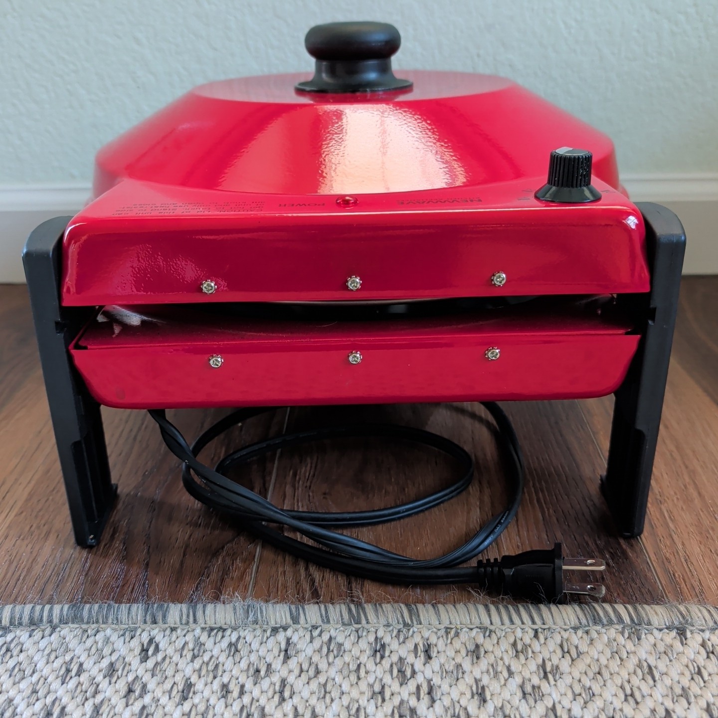 The Petite Pizzeria Countertop Pizza Oven Stone Baked LD-902