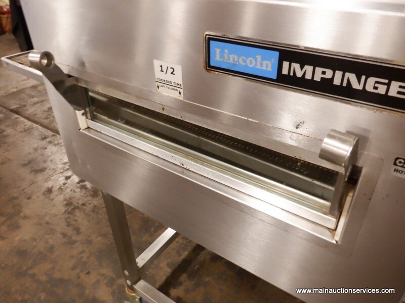 Lincoln Impinger 1116-080-A, Gas Conveyor Pizza Oven With Casters