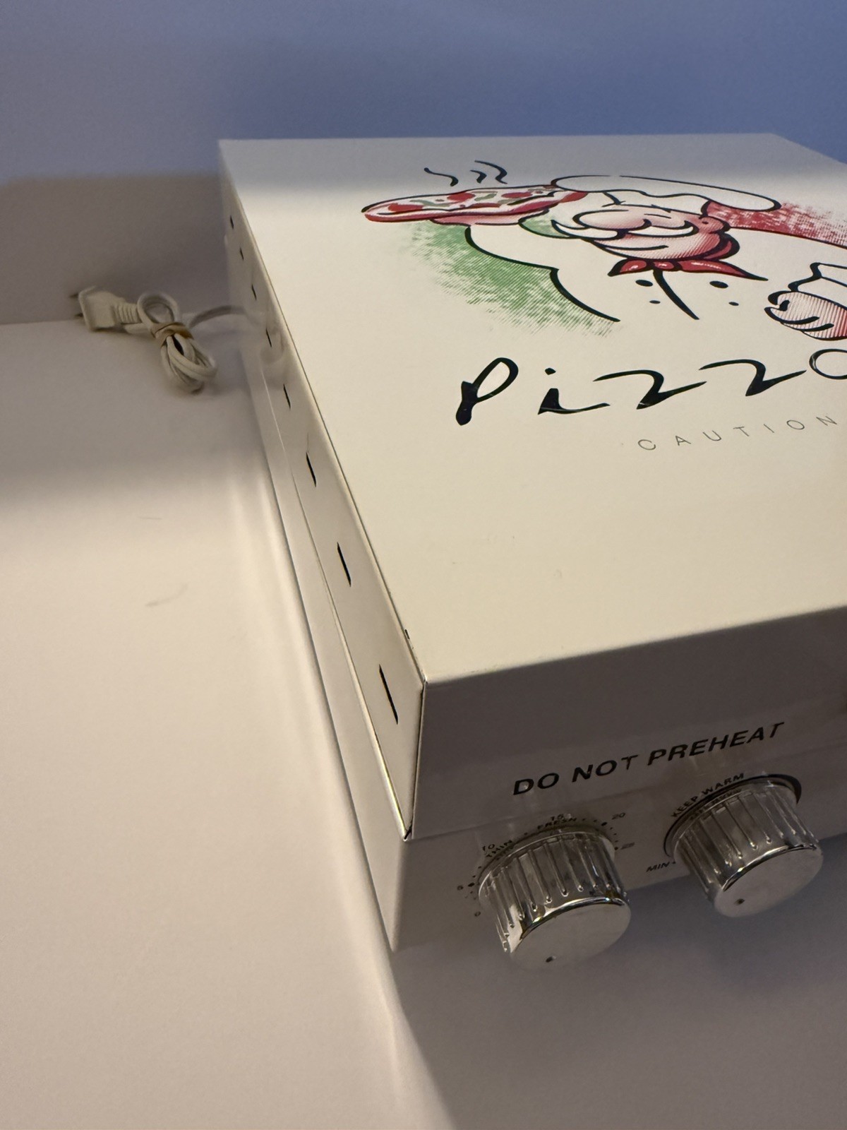 Cuizen Pizza Box Countertop Pizza Oven with 12″ Rotating Pan PIZ-4012
