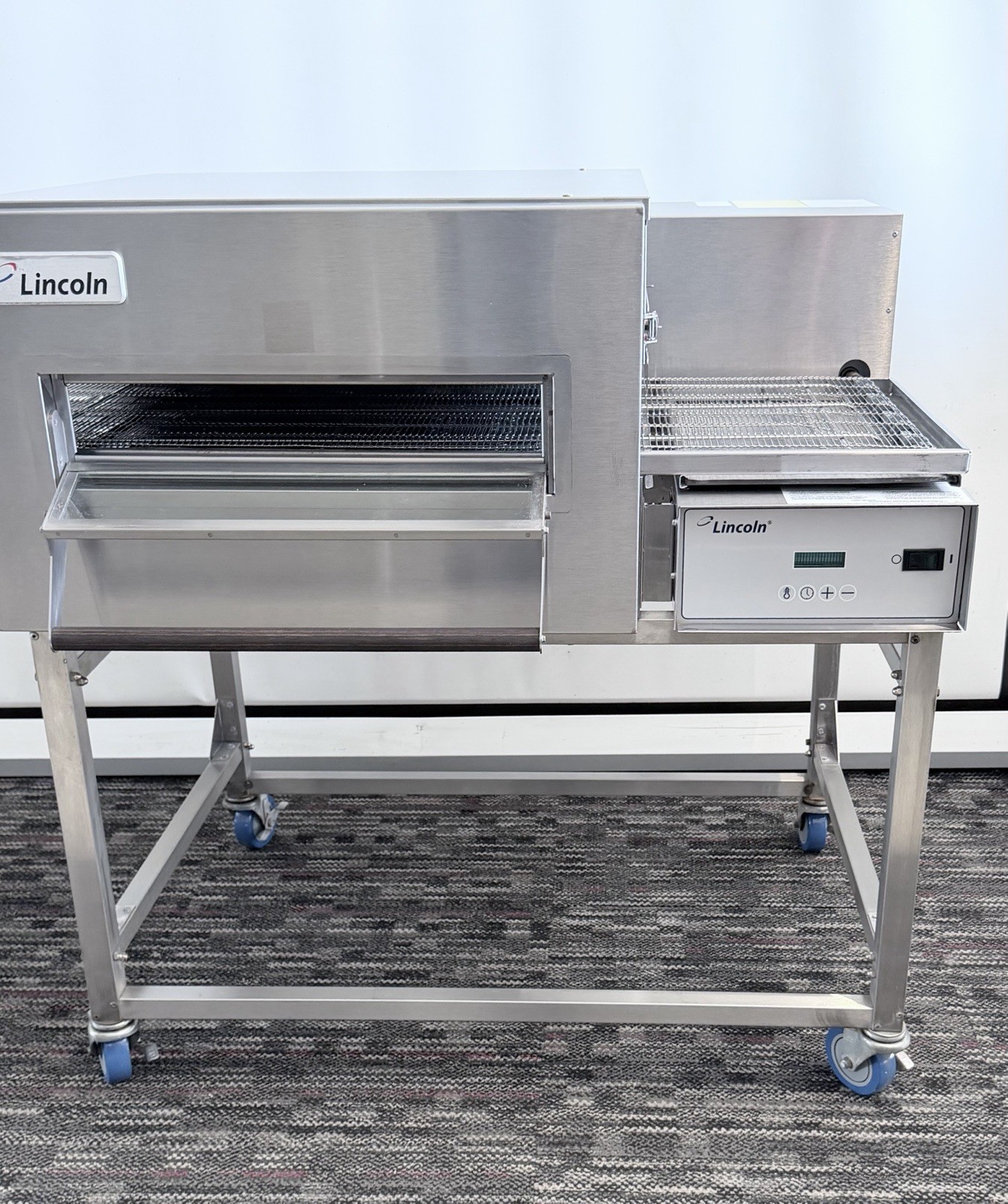 Lincoln Impinger 1116 Single Stack Gas Pizza Oven – READY TO COOK!!