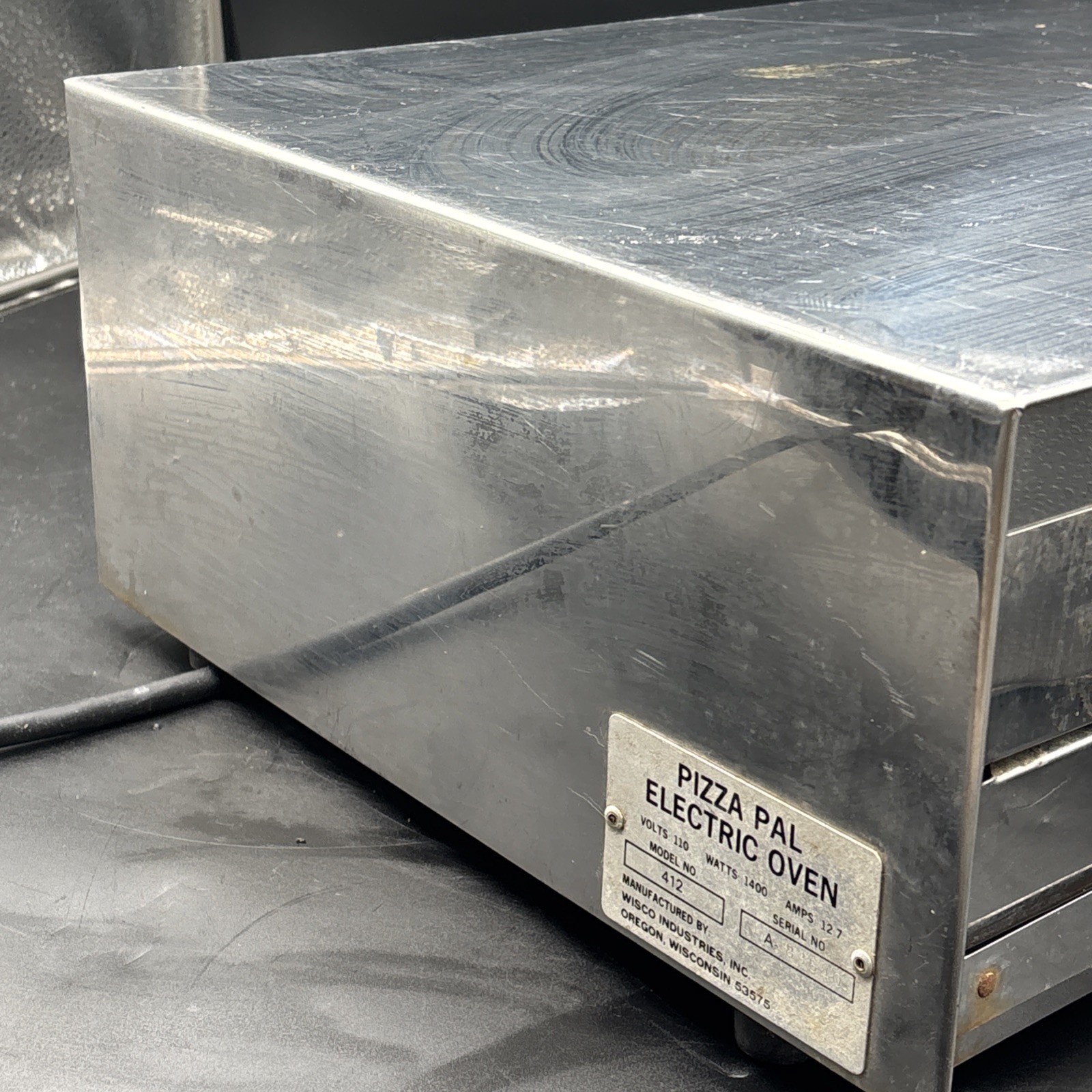Wisco Industries Pizza Pal Electric Oven Model 412 For Pizza Or Pretzel TESTED!
