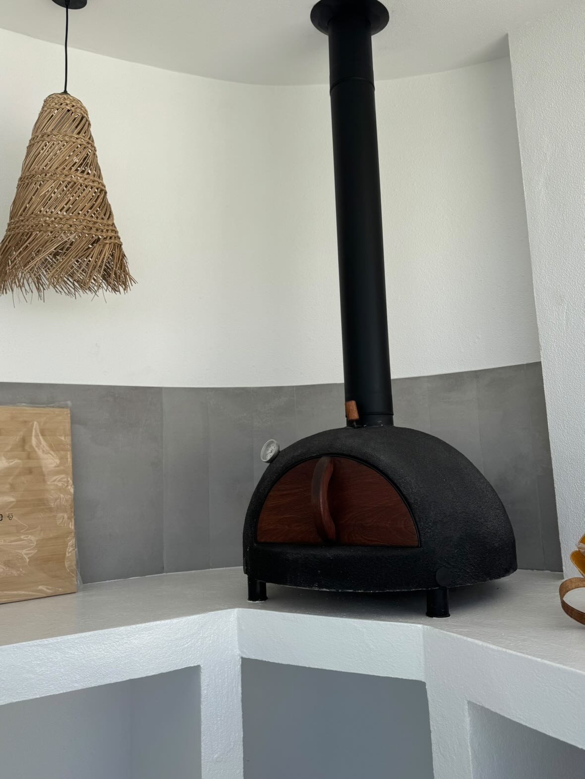 Clay Pizza Oven 28″ Wood Fired handmade in Portugal 220lbs Grey, Black or Red
