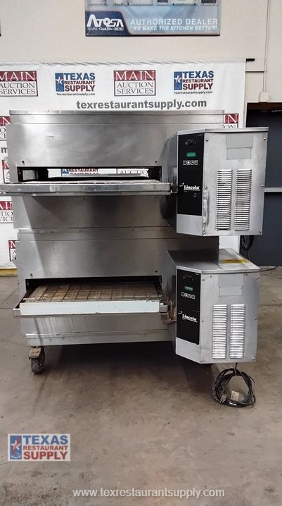 Lincoln Impigner Gas Double Stack Conveyor Pizza Oven