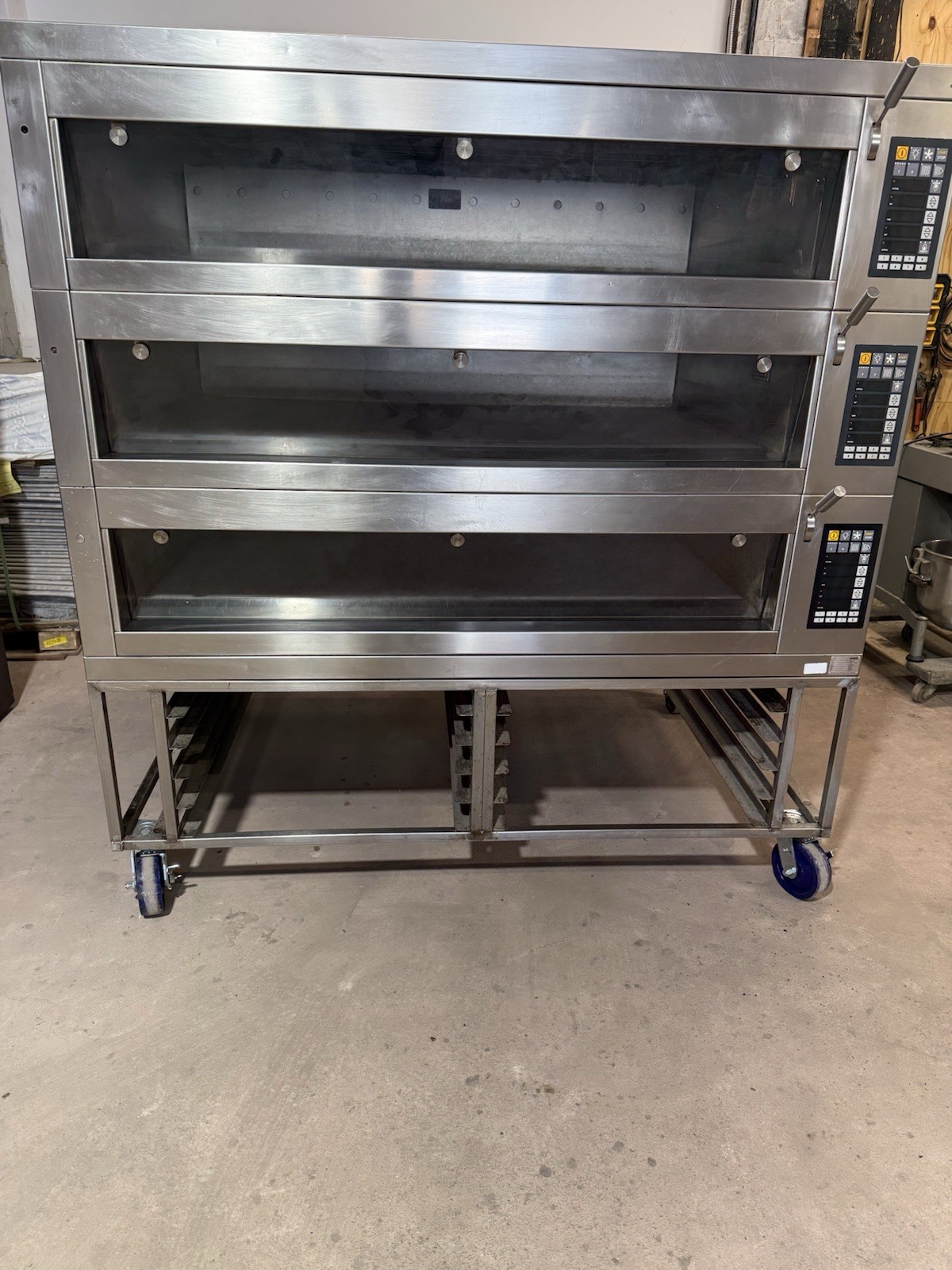 Miwe CO 3.1408 Condo 3 Deck Electric Oven