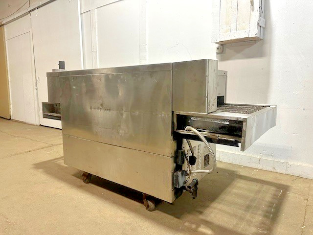 MIDDLEBY MARSHALL IS-350-1 NAT GAS 32″W 150,000 BTU CONVEYOR PIZZA OVEN