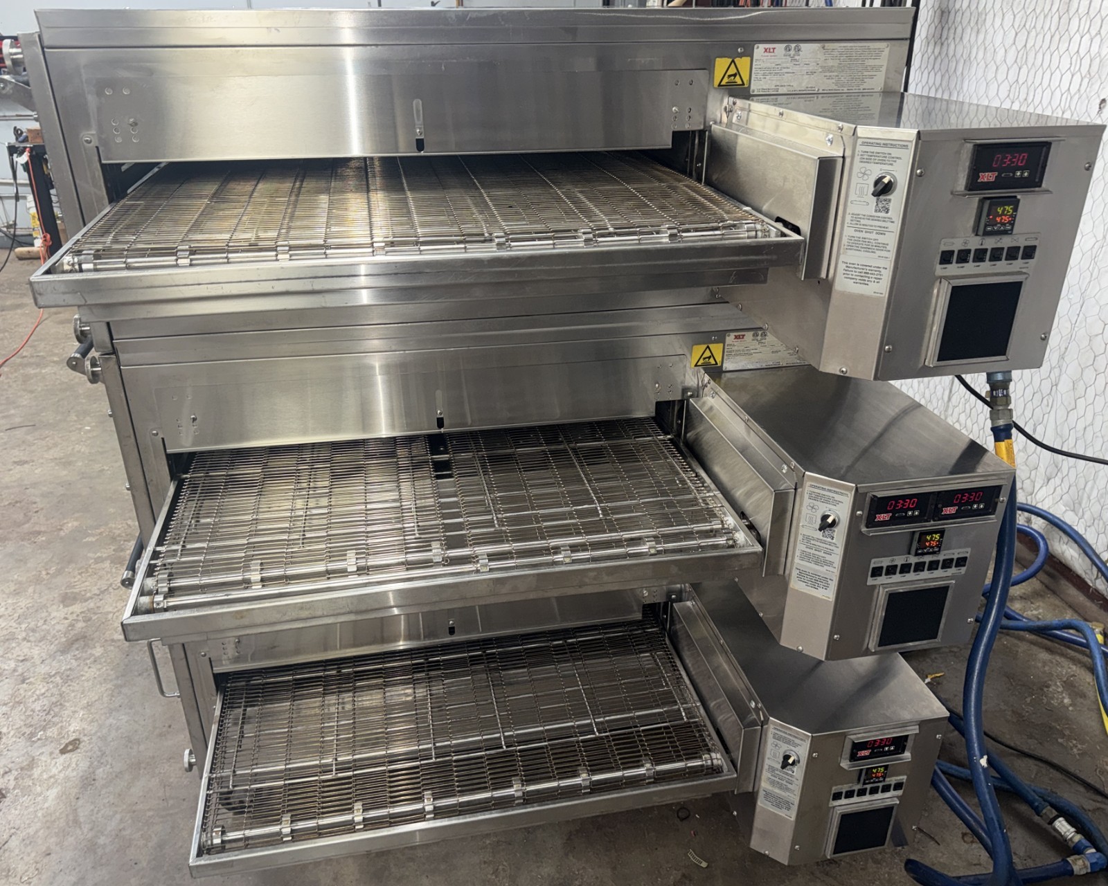 XLT 3855 Nat Gas Triple Stack Pizza Conveyor Ovens** Video Demo** W/SPLIT BELT