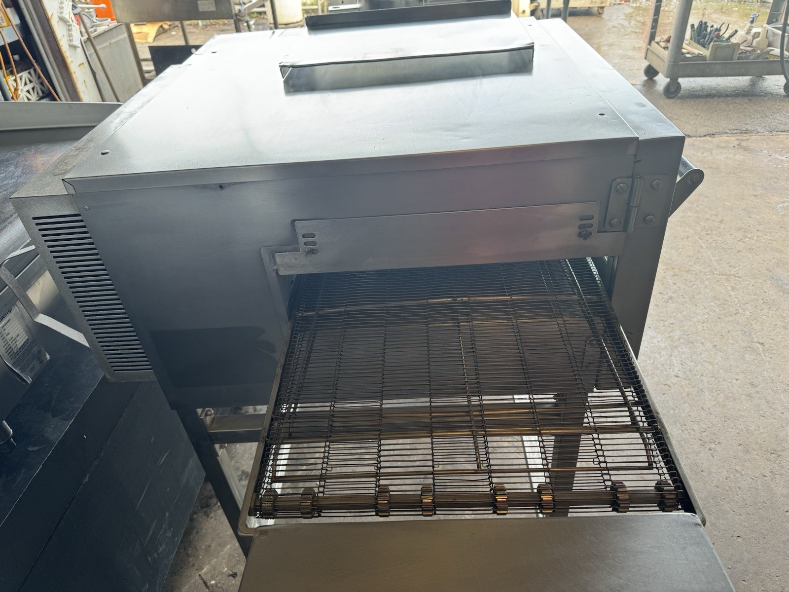 Lincoln Impinger 1116 Pizza Oven Single Deck 18”x 56” Conveyor -Natural Gas