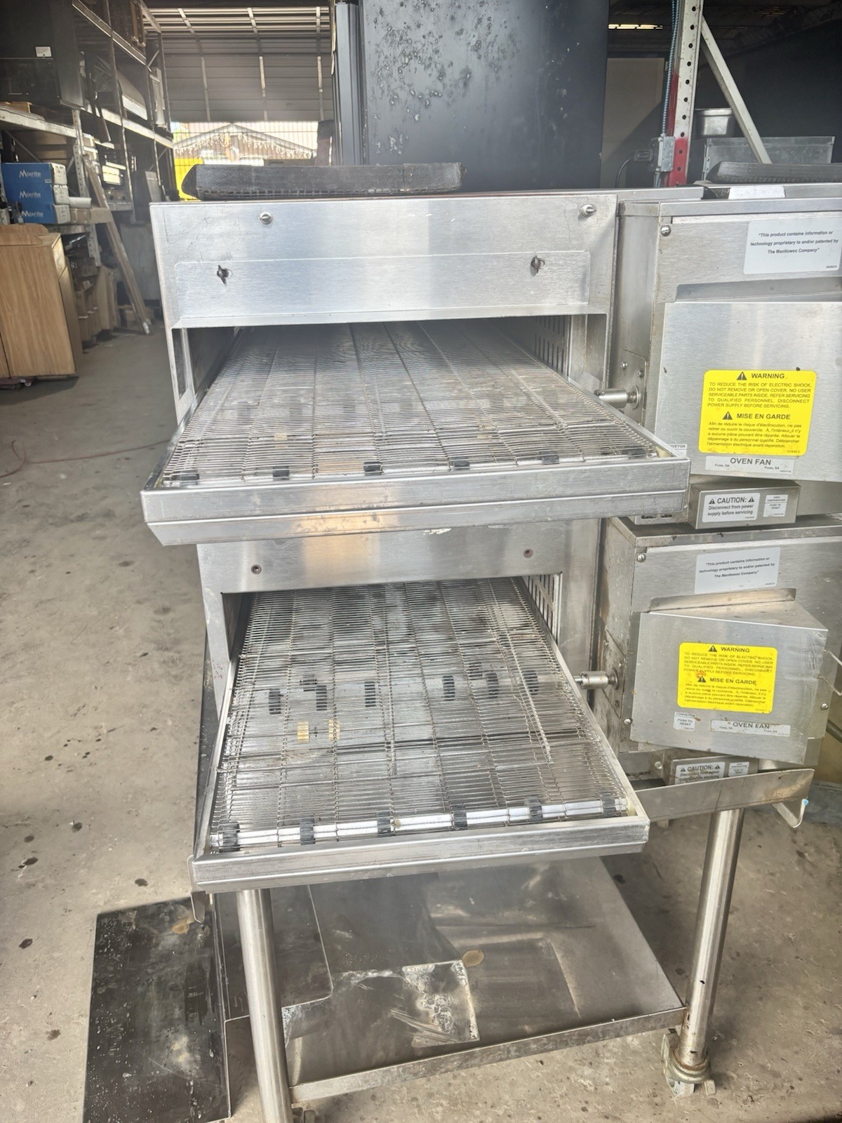 Lincoln 2501 Countertop Electric Conveyor Pizza Oven Double Stack 2 Belts