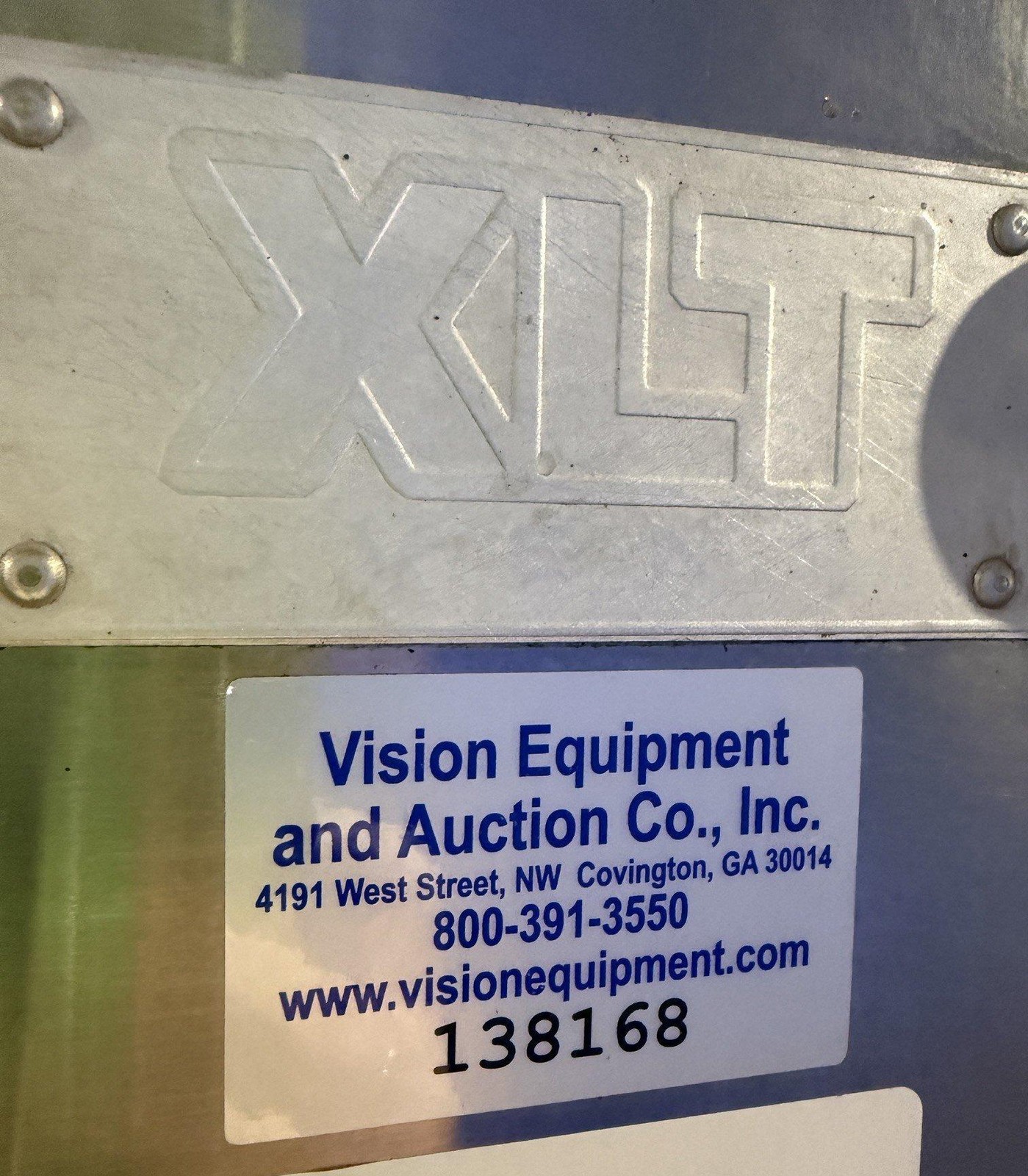 XLT X3D 3255-01338 LIQUID PROPANE TRIPLE STACK CONVEYOR PIZZA OVEN W/ VENT HOOD