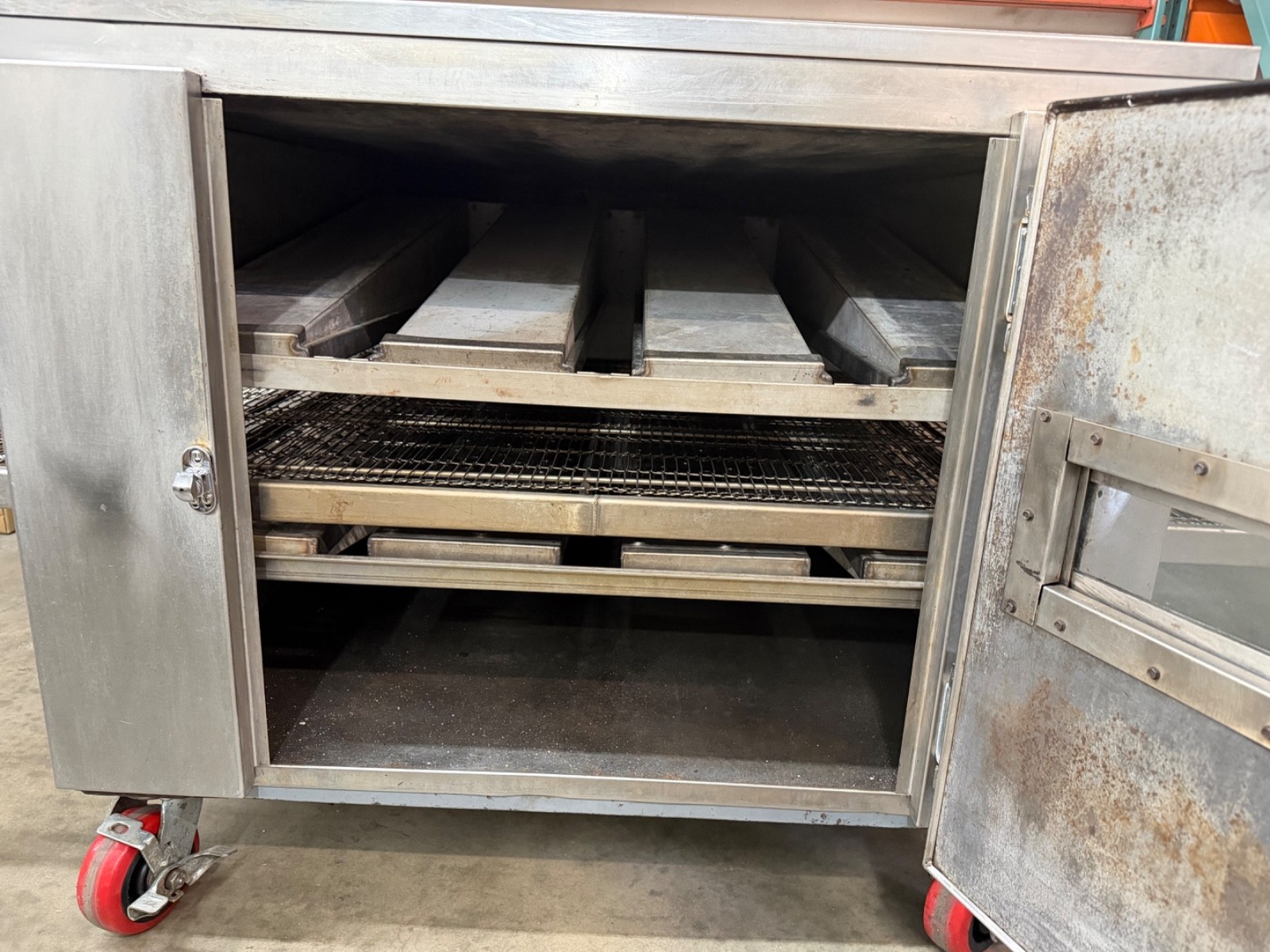 Lincoln 1000 natural gas single deck conveyor pizza oven – FREE SHIPPING!