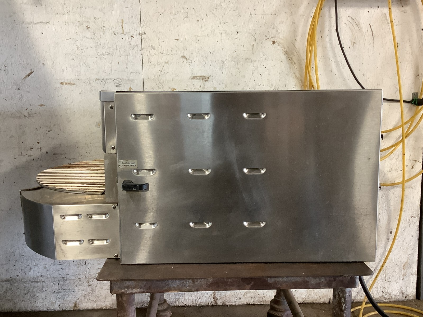 Conveyor Oven Ovention Matchbox M360-12 208/240V 3ph Tested