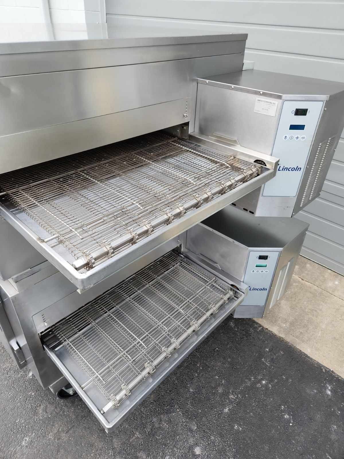 Lincoln Impinger 1450 Double Deck Gas Fired Conveyor Pizza Oven 32″