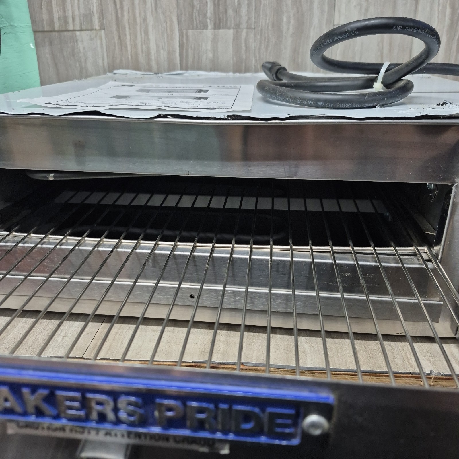Bakers Pride PX-16 Pizza Oven Electric Countertop Hearth Bake Oven 208 V DAMAGED