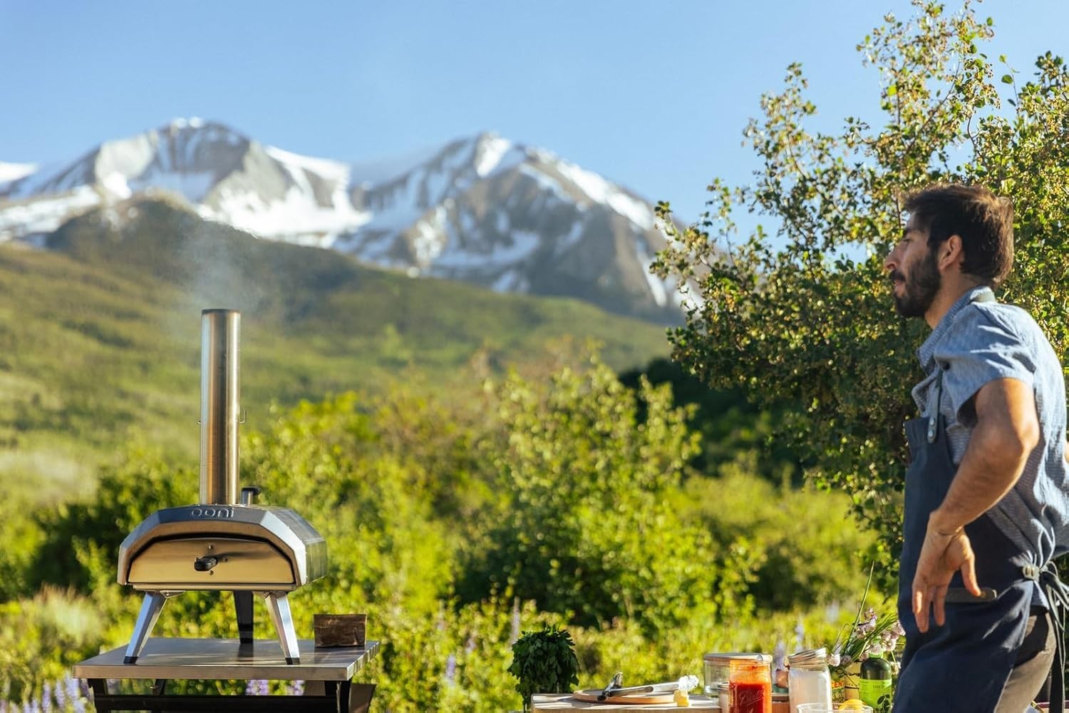 Versatile Karu 12 Pizza Oven – Wood, Gas or Coal for Quick, Delicious Pizzas