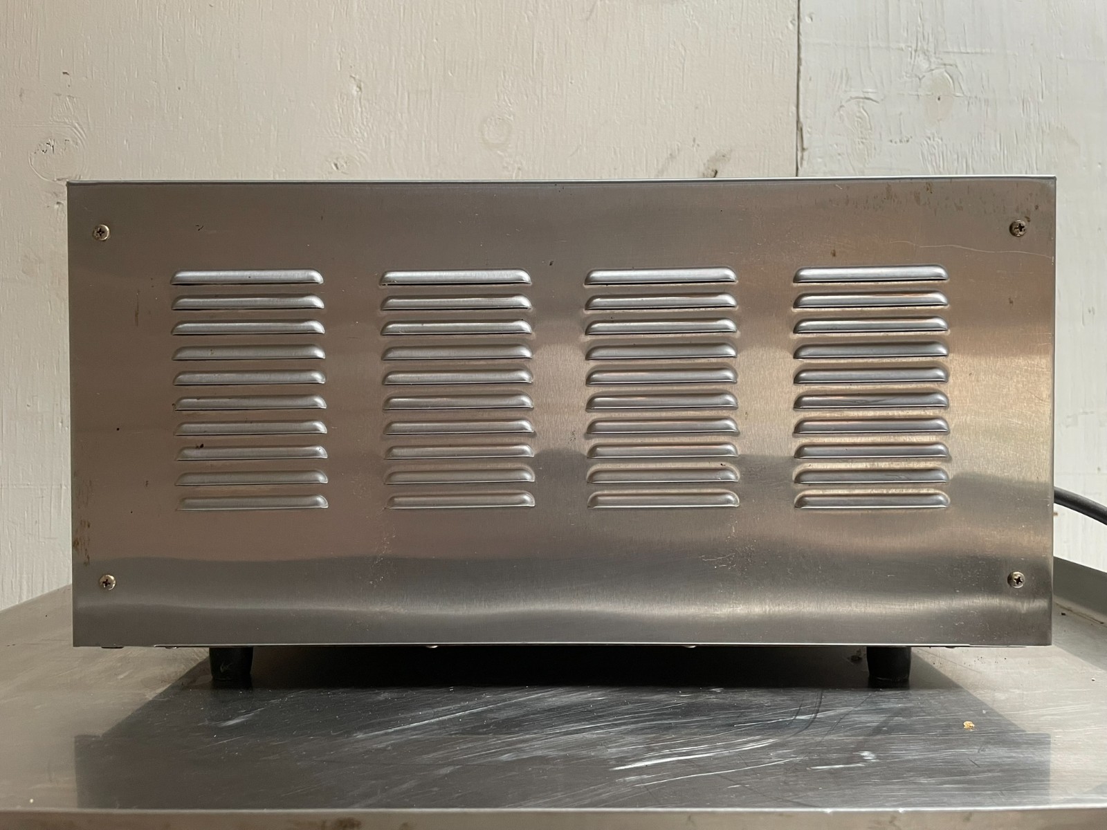 Wisco 560E Countertop Electric Pizza Oven