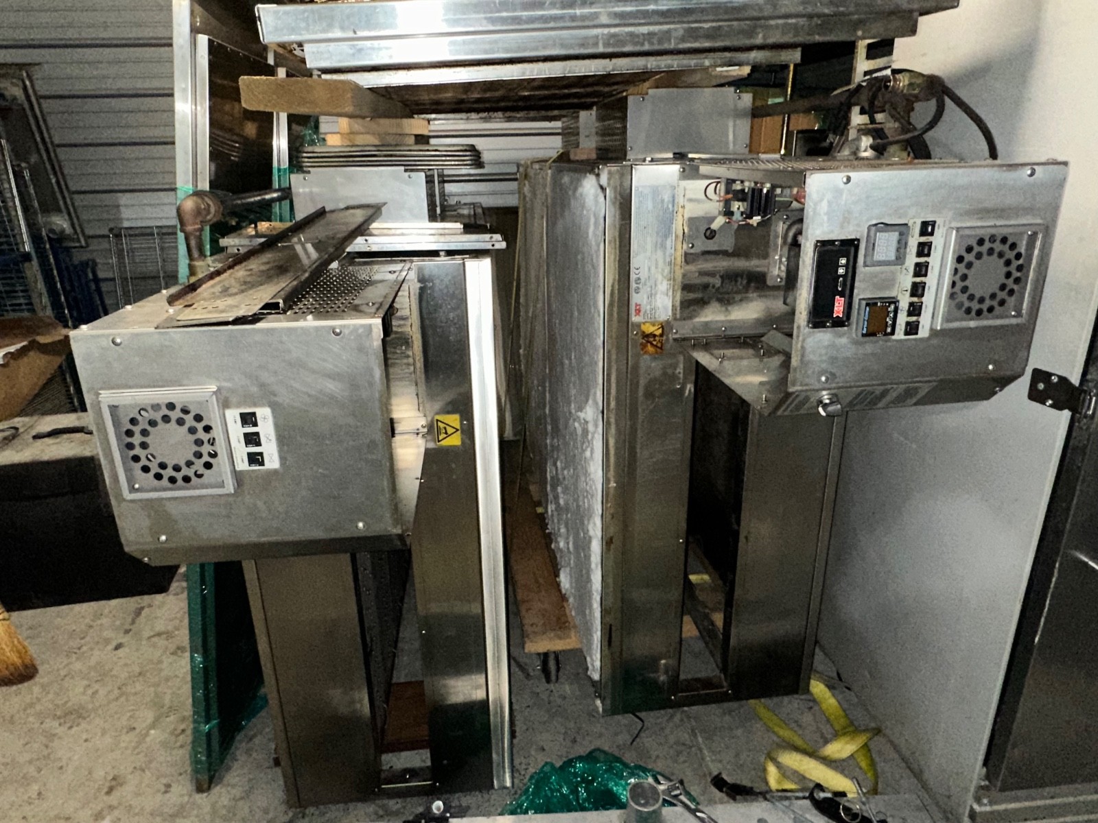 Used XLT 3270B–Natural Gas—120V included base and casters