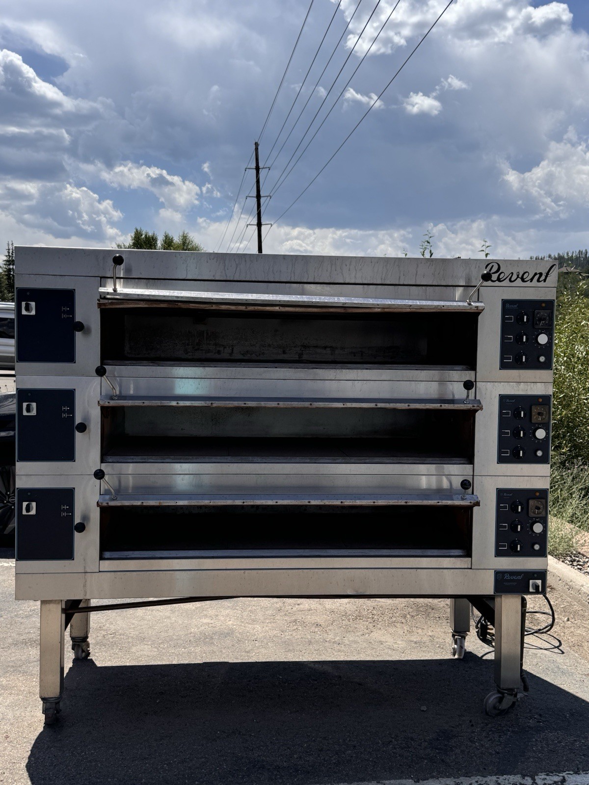 Revent Deck Oven, Model: 649 3x3200HC.