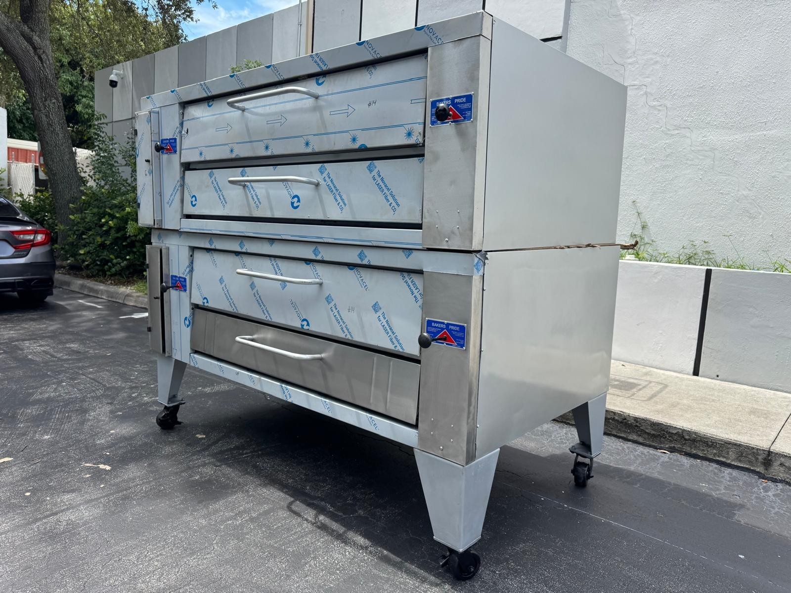 Bakers Pride Y600 Double Deck Pizza Oven Gas Commercial Bakery Refurbished