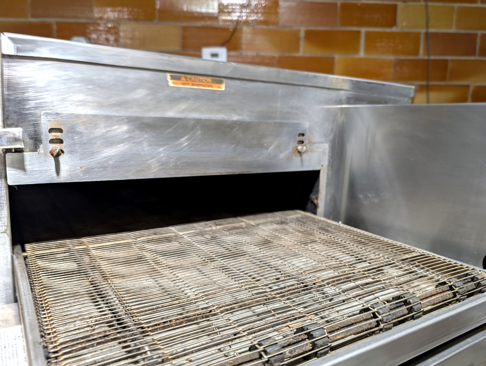 Lincoln 1132-0000-U-KF017 Impinger II Express Fast Bake Conveyor Pizza Oven