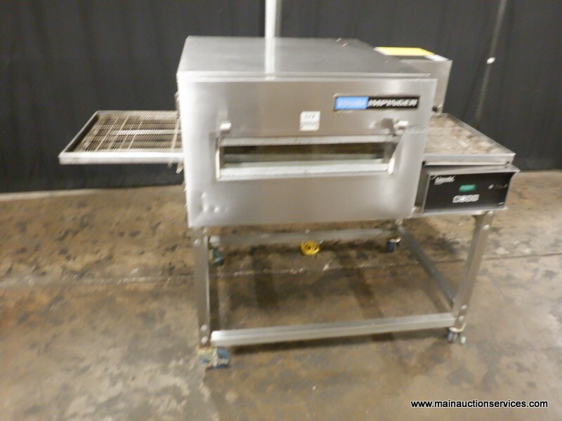 Lincoln Impinger 1116-080-A, Gas Conveyor Pizza Oven With Casters
