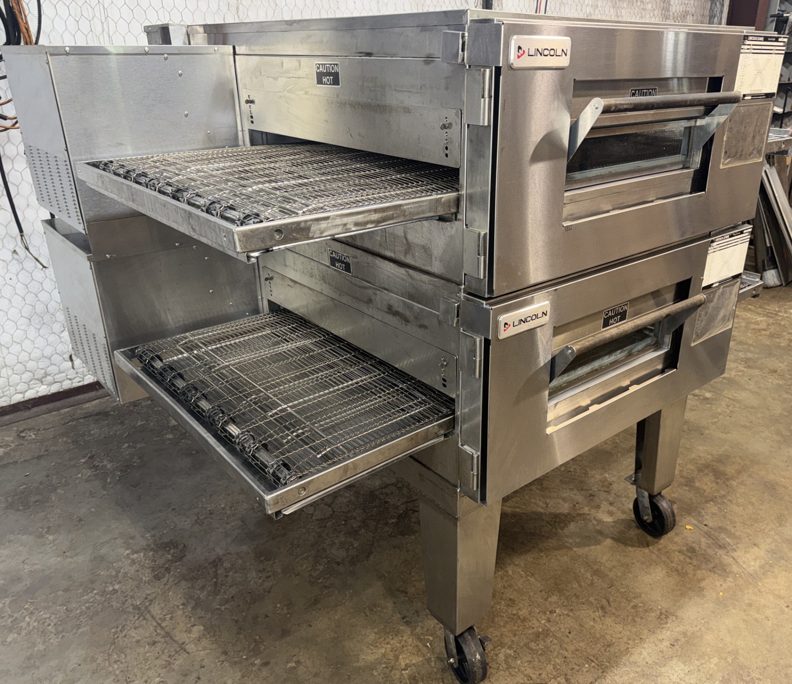 Lincoln Impinger 1600 gas Double Stack Conveyor Pizza Ovens ..Video