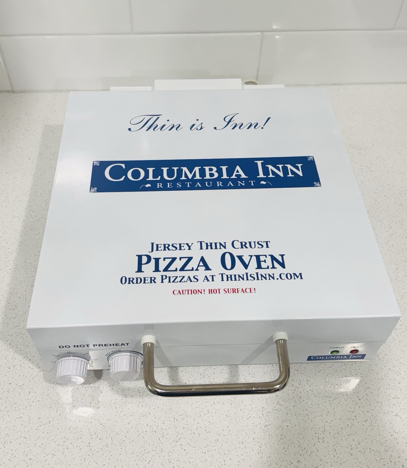 Colombia Inn Pizza Box Countertop Pizza Oven with 12″ Rotating Pan
