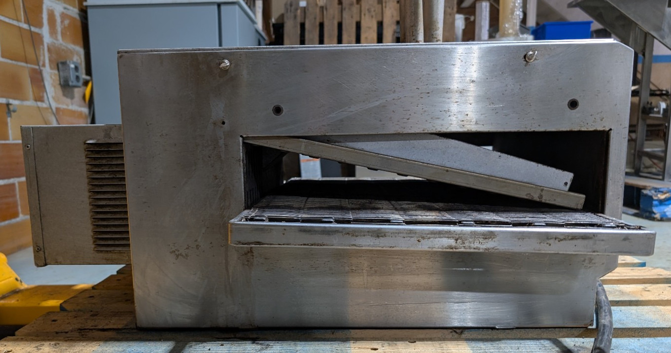 Lincoln Impinger Enodis 1301-4 Countertop Conveyorized Electric Pizza Oven