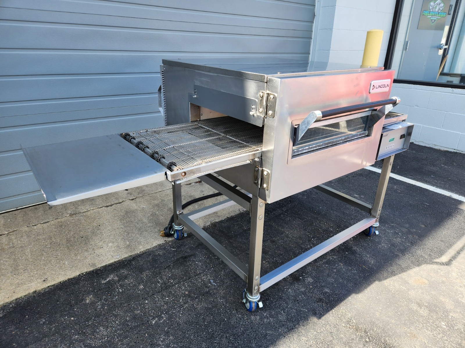 Lincoln Impinger 1116 Single Stack Gas Fired Conveyor Pizza Oven