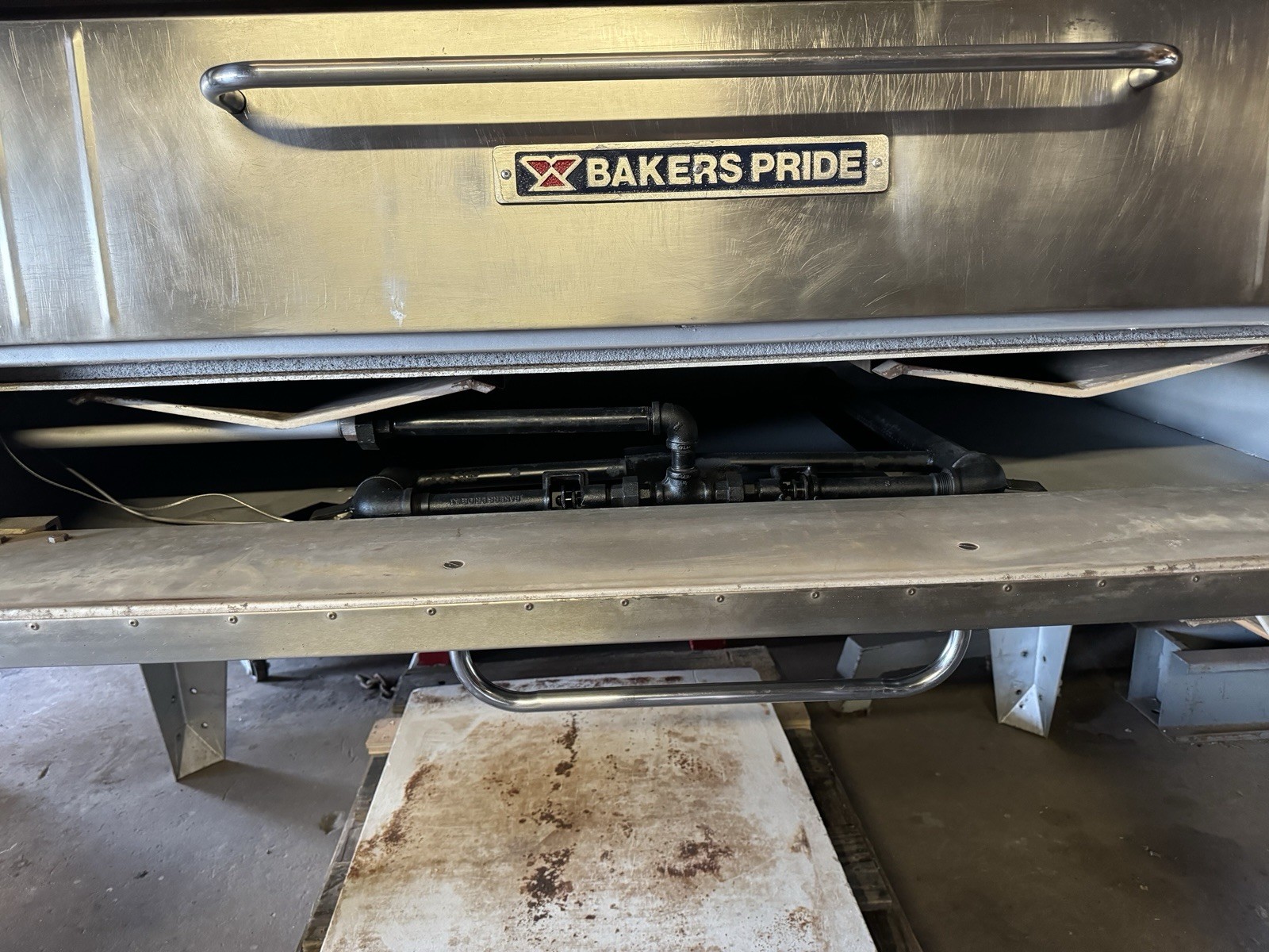 BAKERS PRIDE Y600 COMMERCIAL 78″ PIZZA DECK GAS OVEN