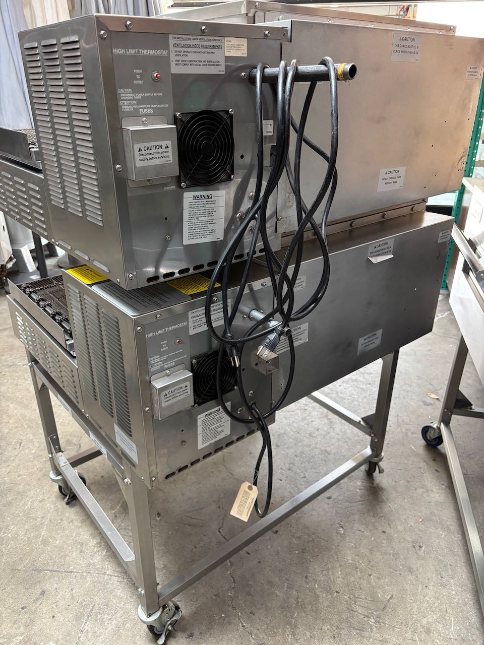 Lincoln Impinger 1116 Pizza 18″ Conveyor Belt Oven Nat Gas 2023 On Mobile Stand