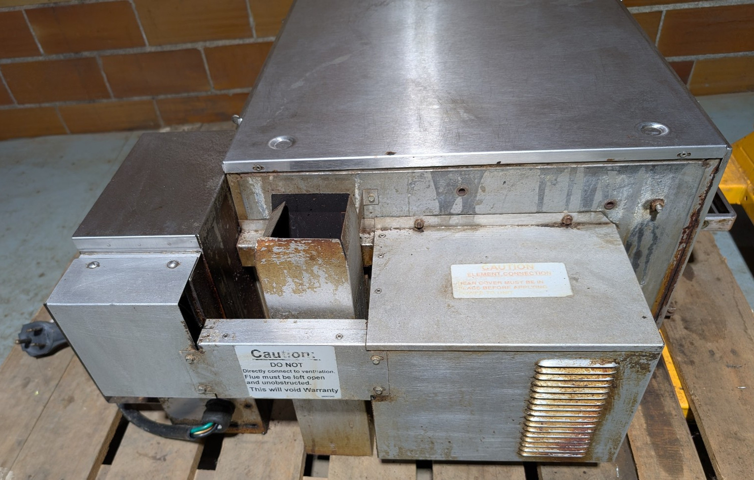 Lincoln Impinger 1301-4 Countertop Conveyorized Electric Pizza Oven