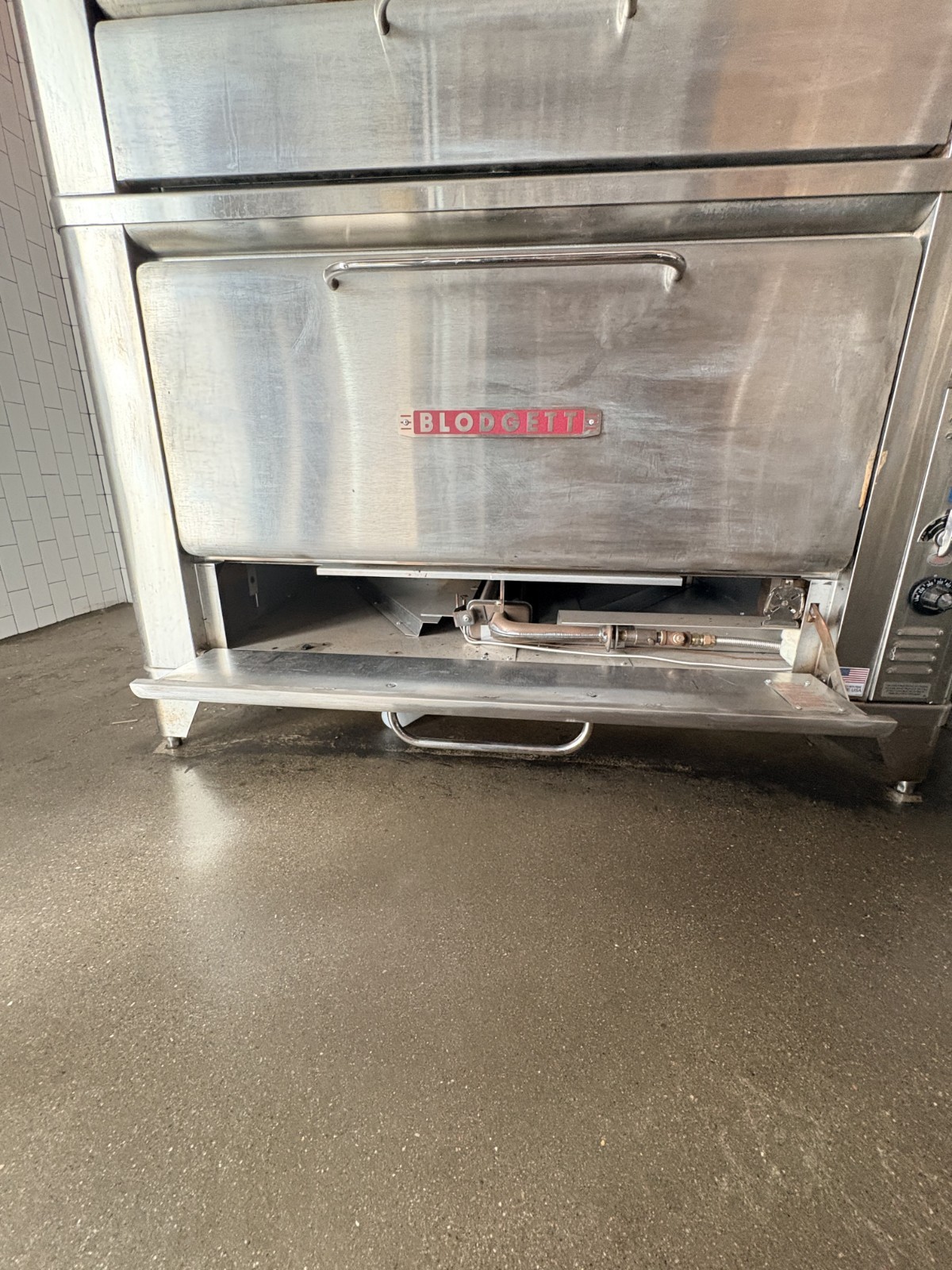 Blodgett Double Deck Commercial Gas Pizza/Baking Oven – Used