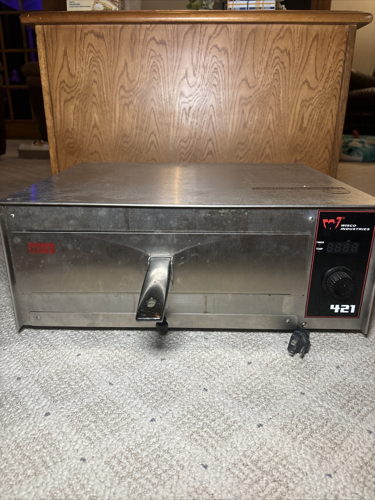 WISCO Industries, INC. 421 Pizza Oven, LED Display